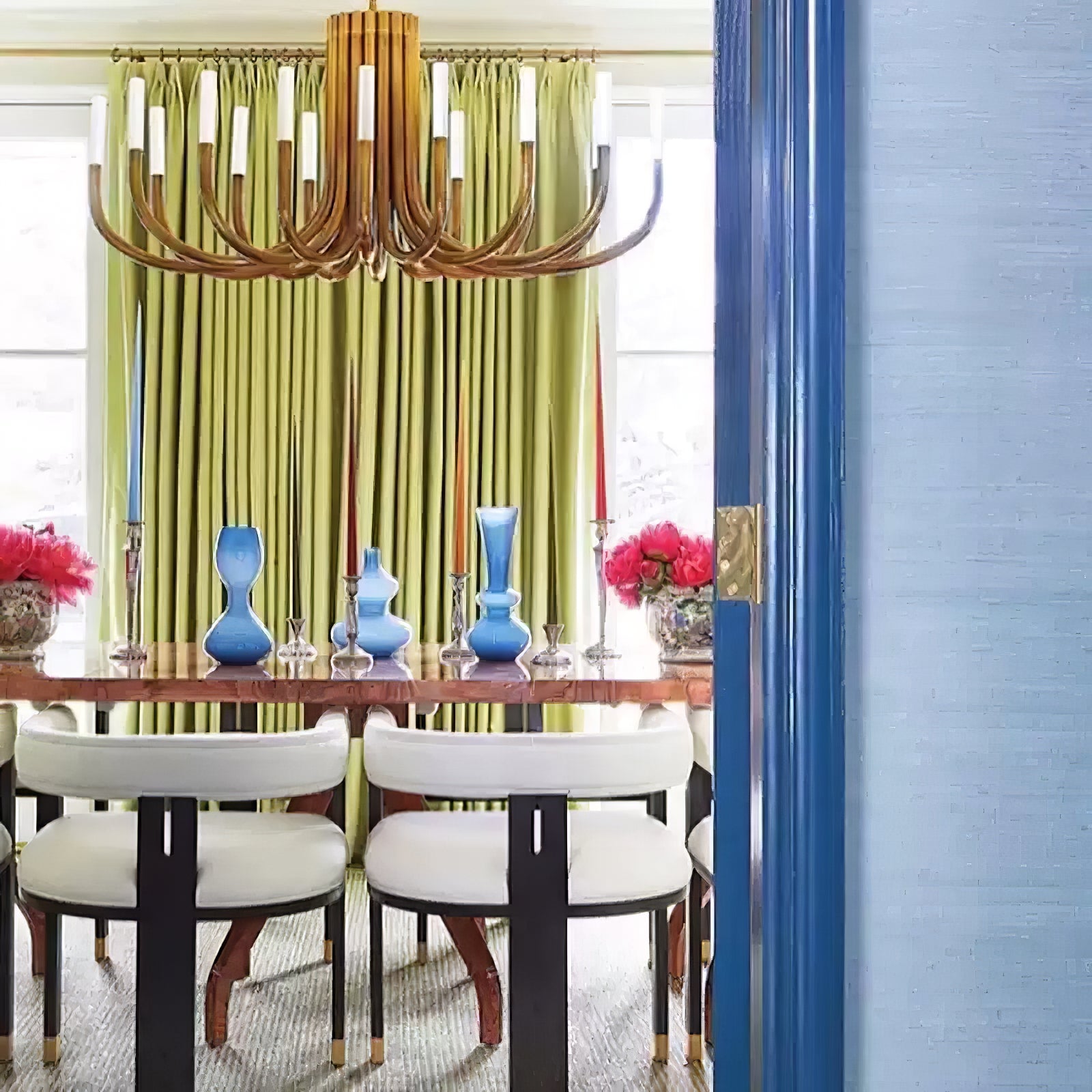 Rousseau Modern Black Linear Candle Chandelier - Cueteks