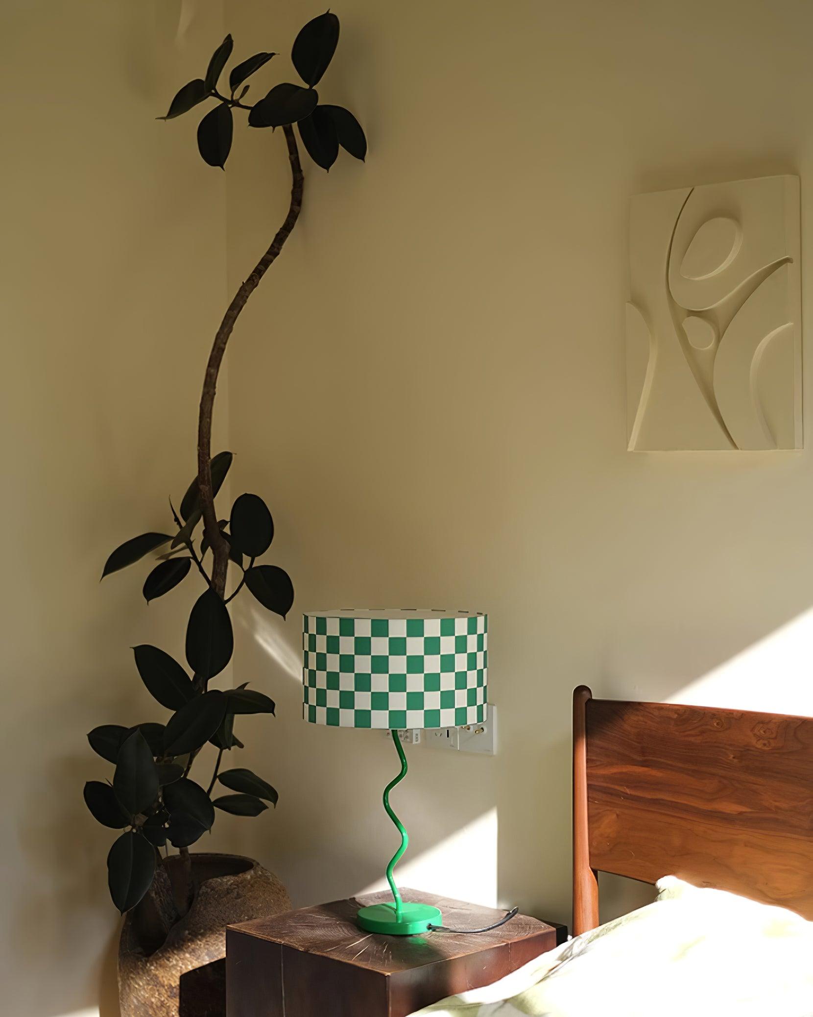 Green Grid Modern Table Lamp - Cueteks