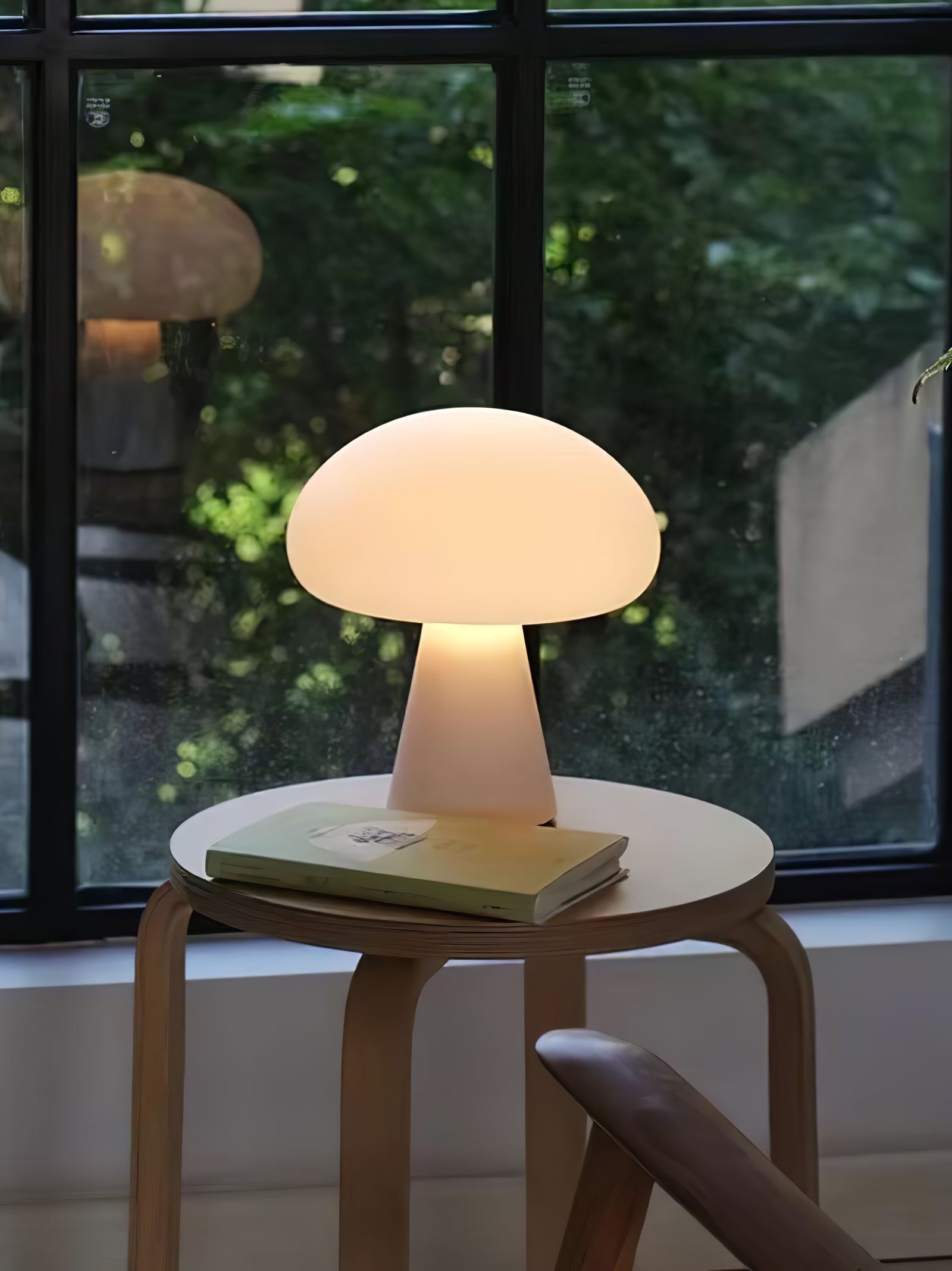 Obello Portable Mushroom Table Lamp - Cueteks