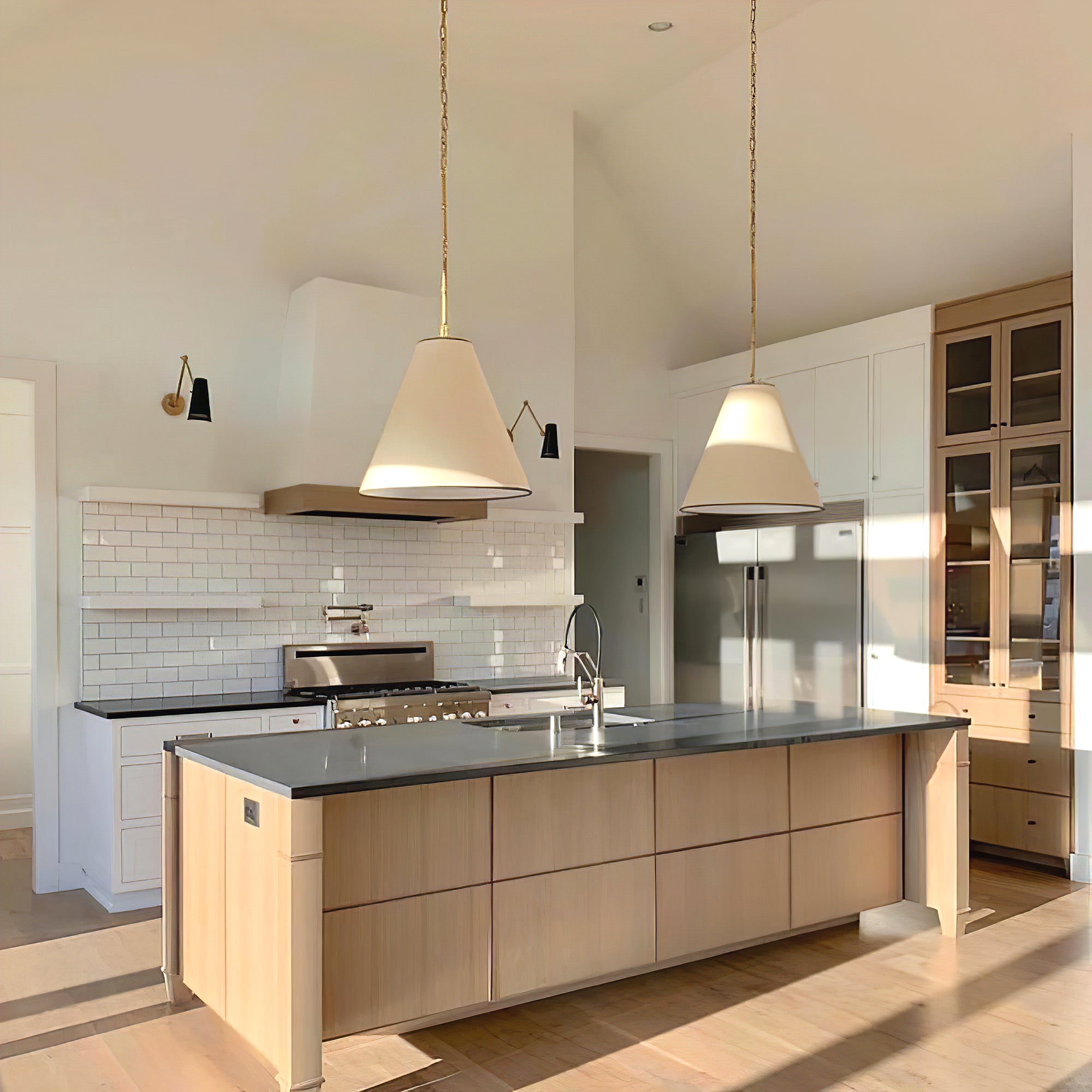 Goodman Pendant Lamp - Cueteks
