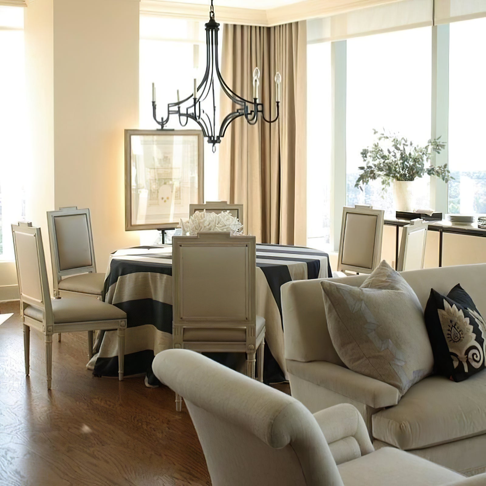 Luxury Gold Candle-Style Mykonos Chandelier - Cueteks