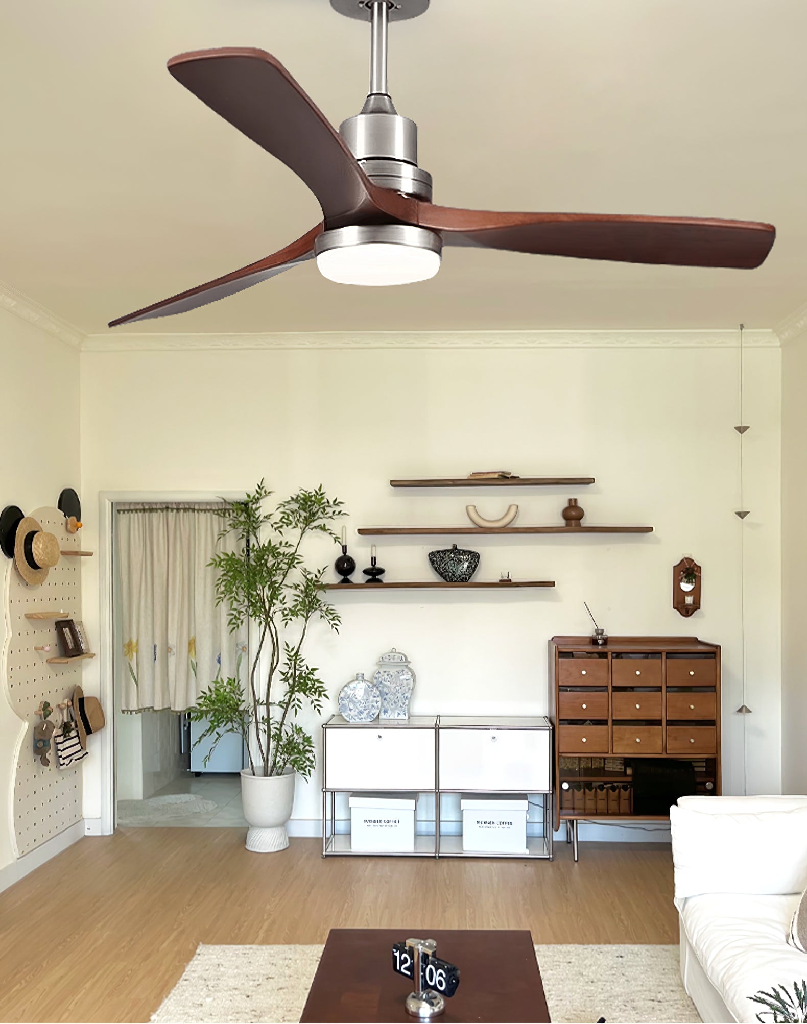 Solid Wood Three-Leaf Fan Lamp - Cueteks