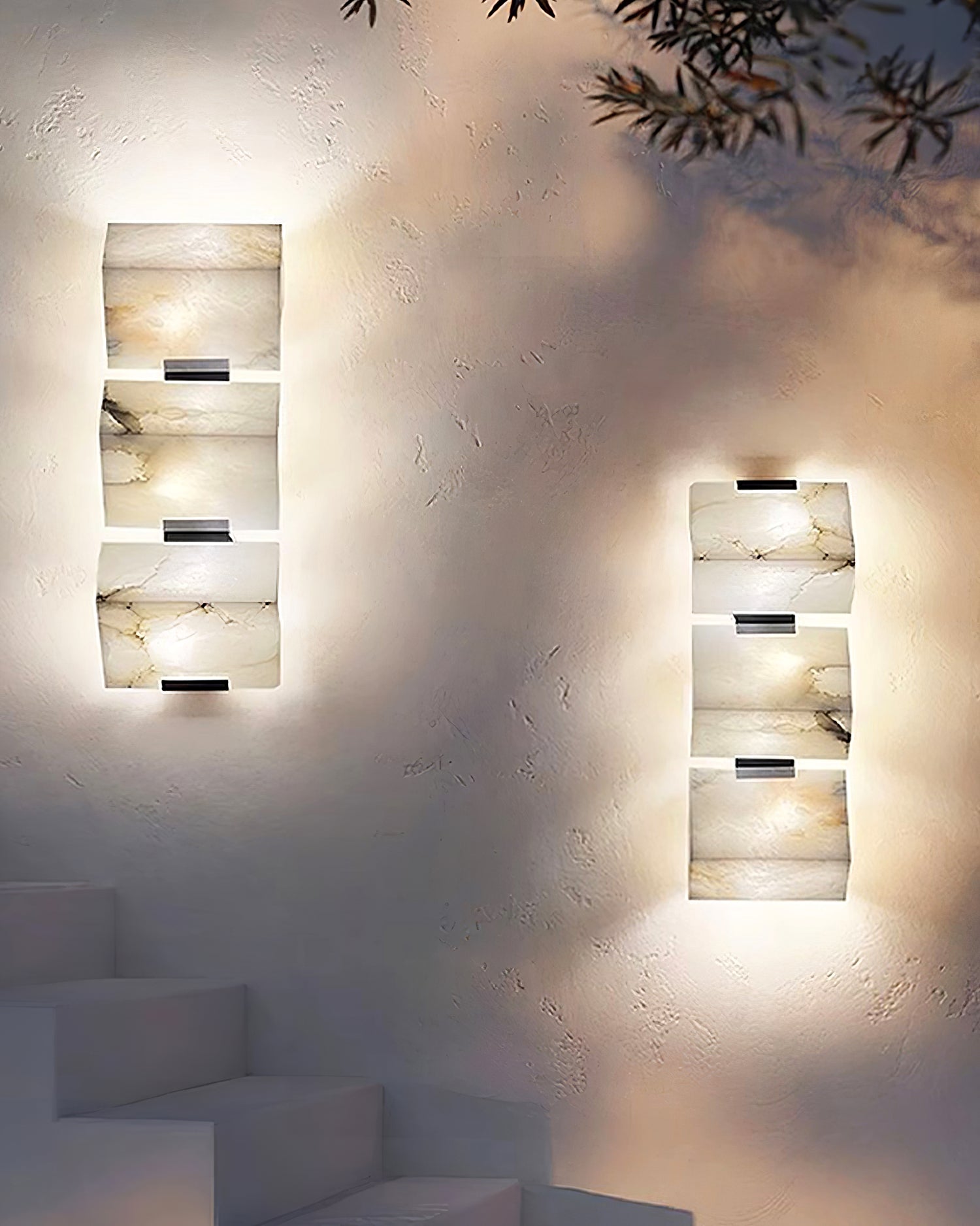 Elegant Alabaster Wall Light - Cueteks