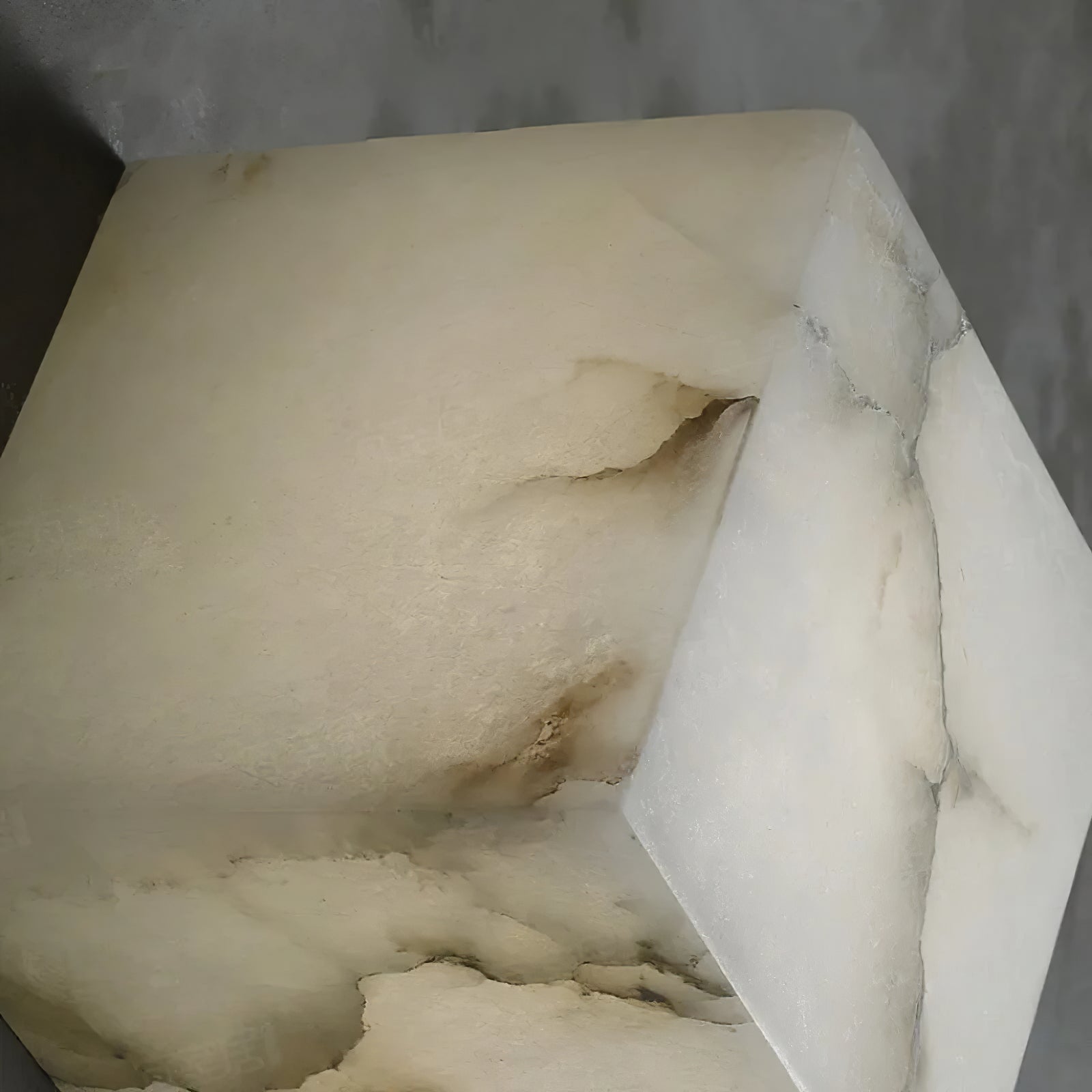 Alabaster Cube Wall Light - Cueteks