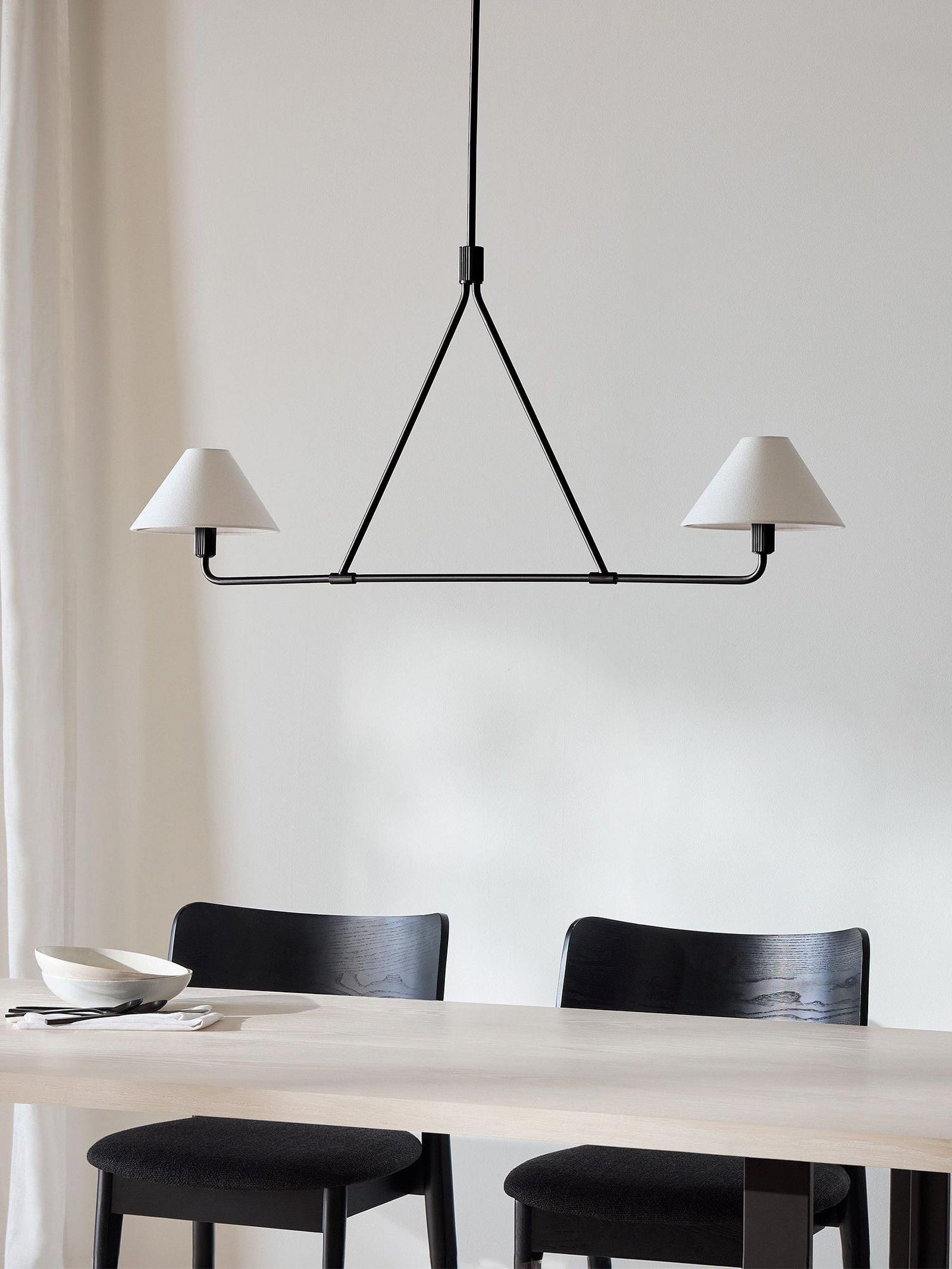 Black Beatrix Chandelier - Cueteks