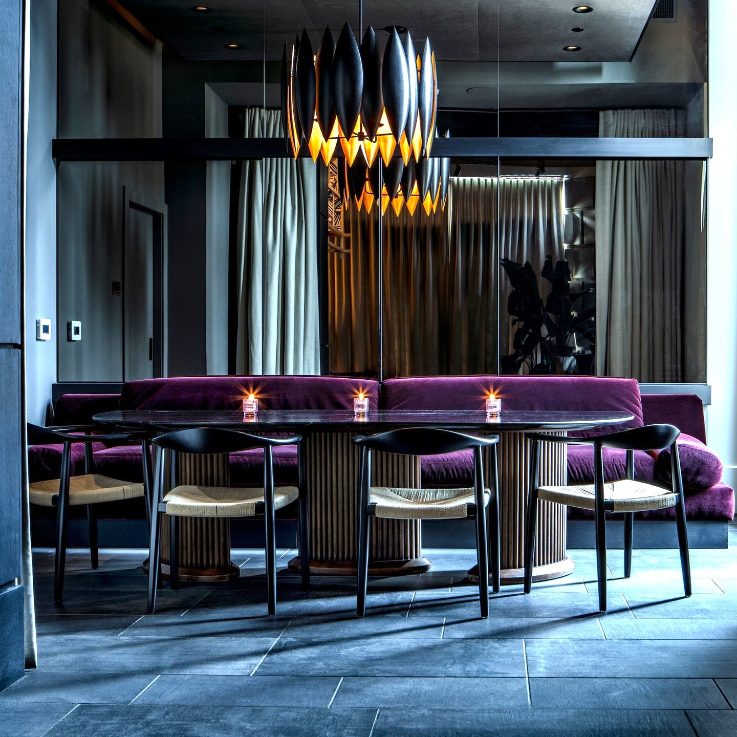 Visual Comfort Hatton Chandelier - Cueteks