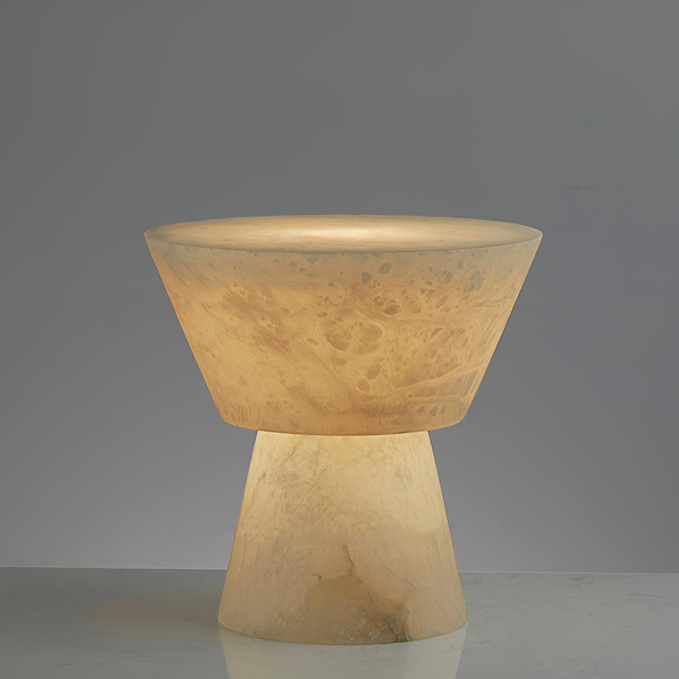 Conical Alabaster Table Lamp - Cueteks