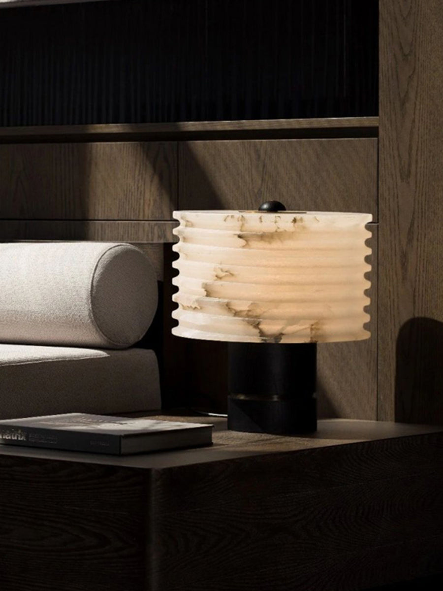 Luxury Black Alabaster Table Lamp - Cueteks