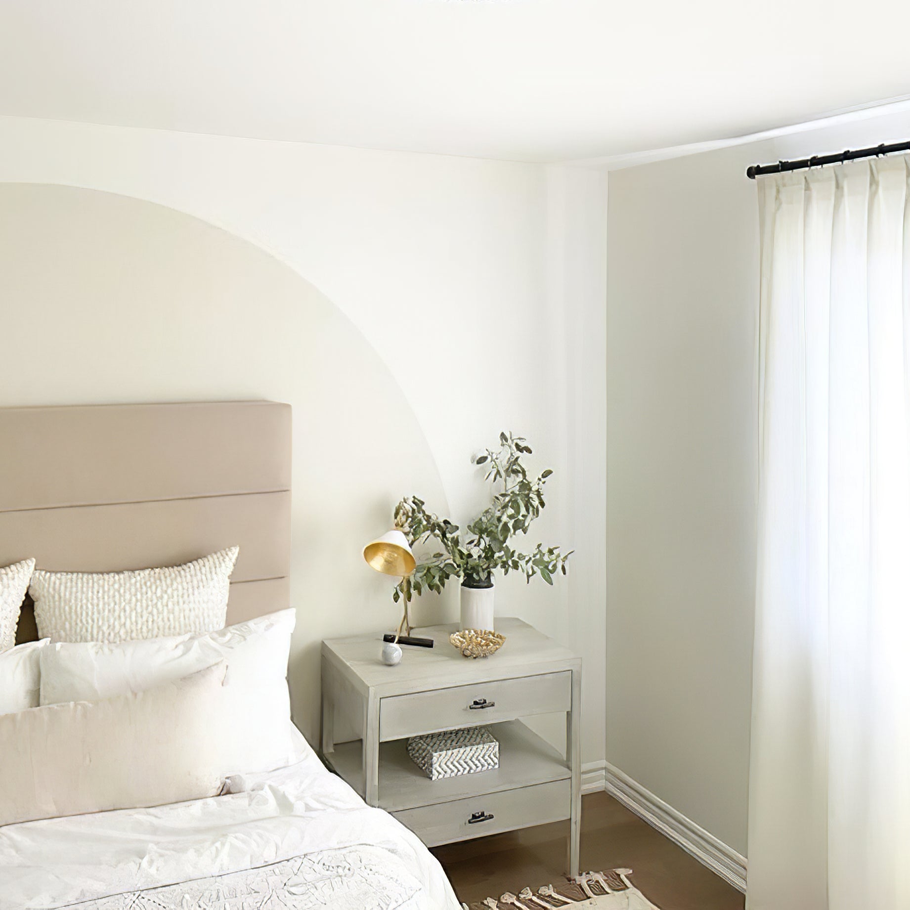 Cleo Brass Table Lamp - Cueteks