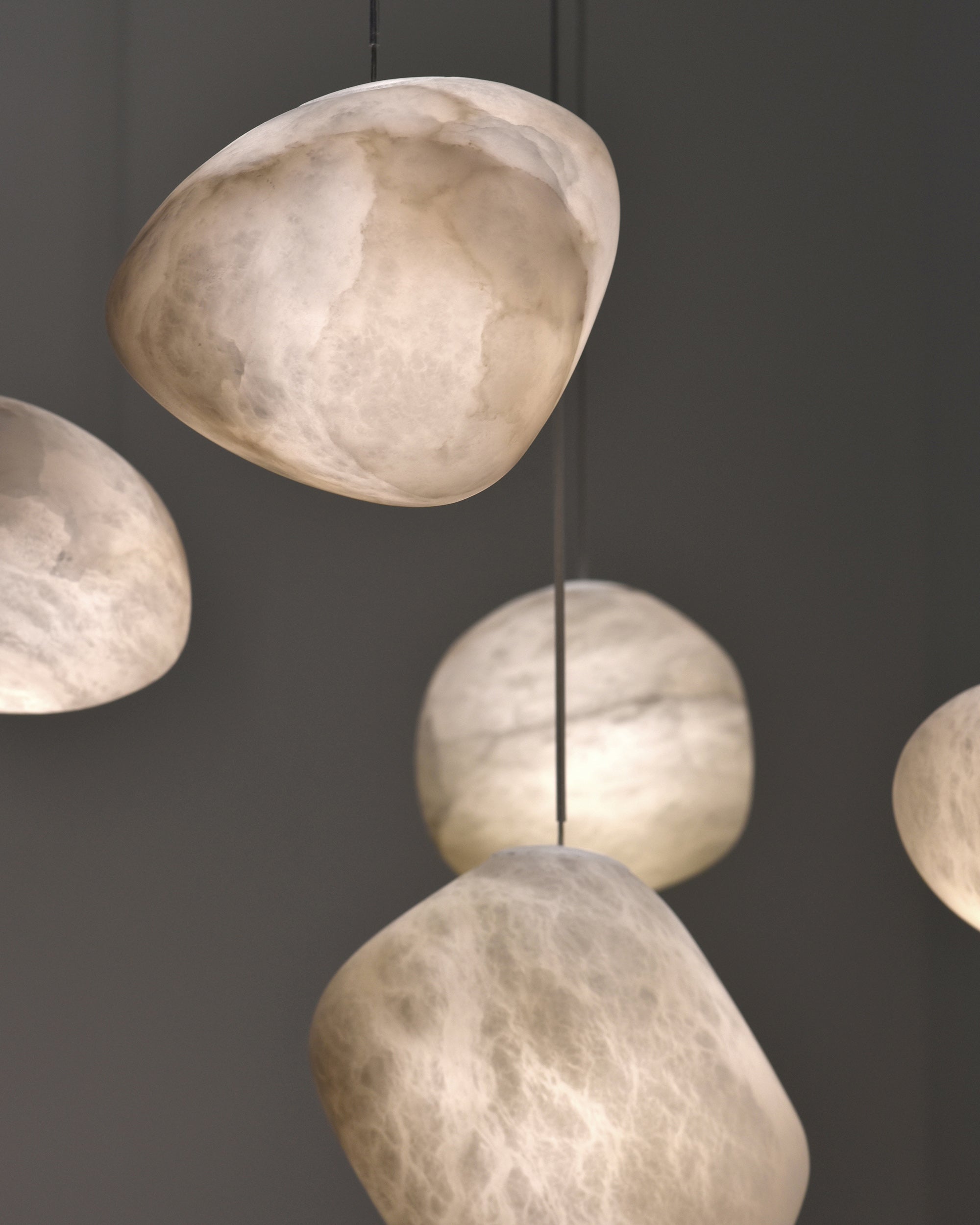 Pebble Alabaster Pendant Light - Cueteks