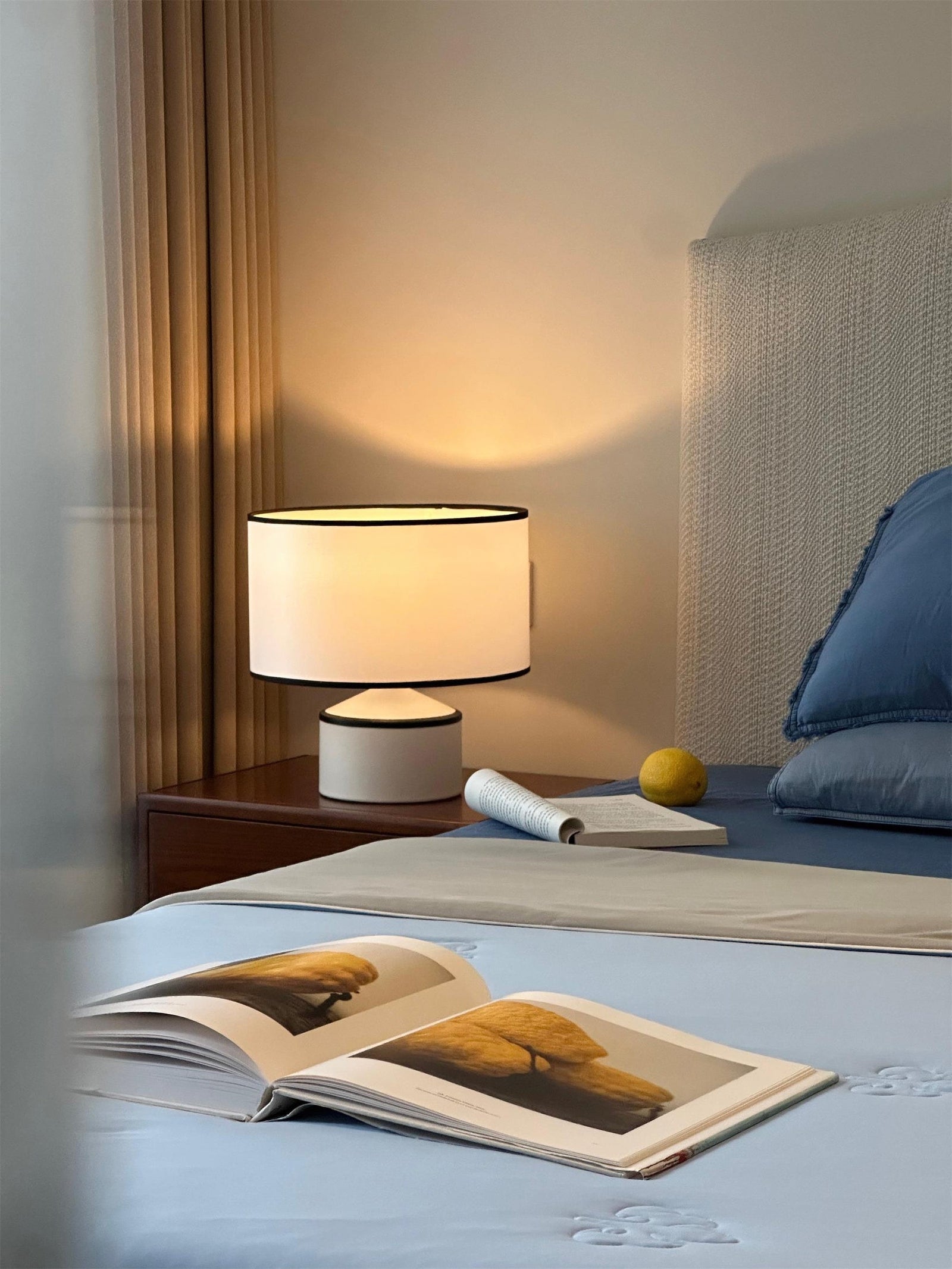 Cyls Minimalist Drum Shade Table Lamp - Cueteks