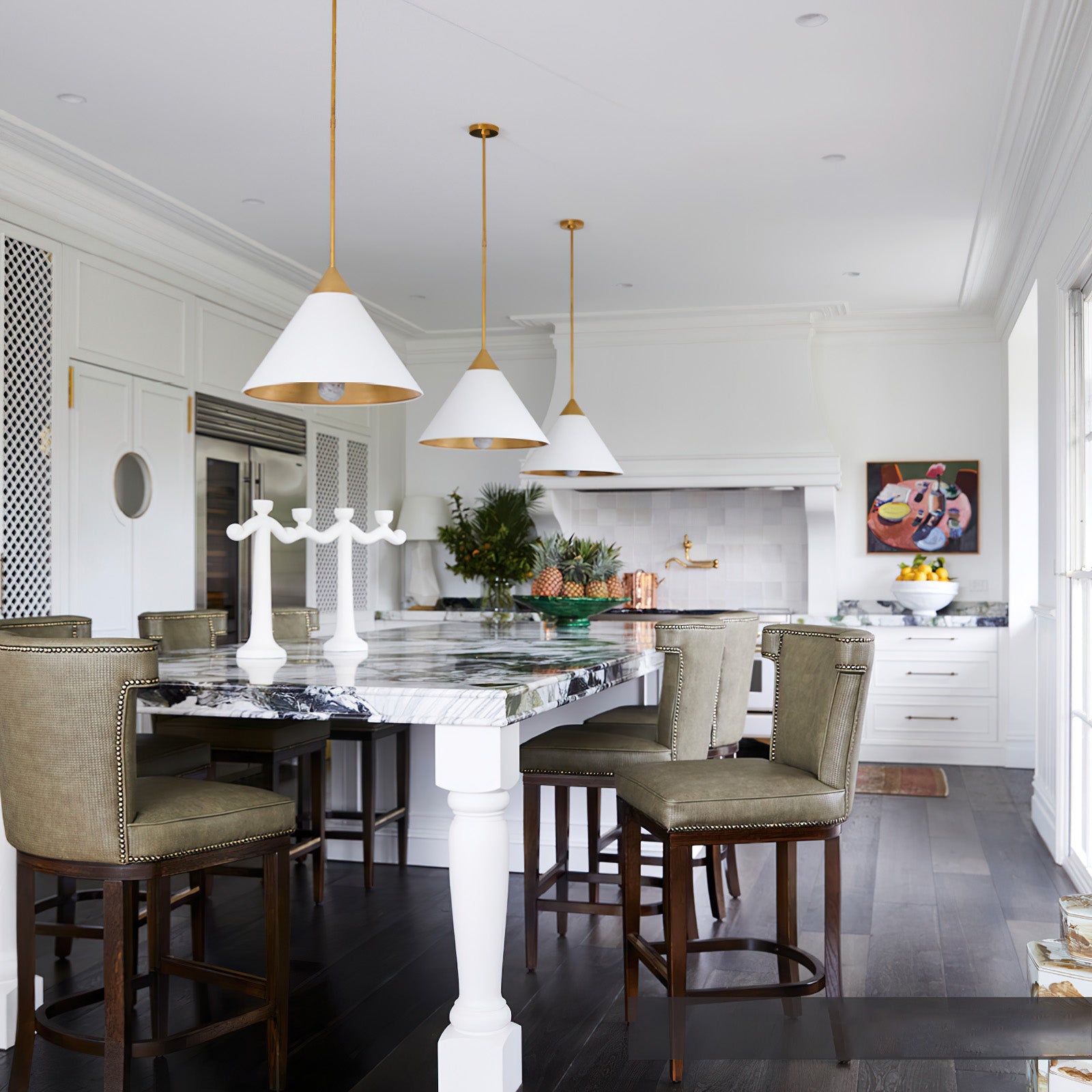 Minimalist Cone-Shaped Brass Pendant Lamp - Cueteks