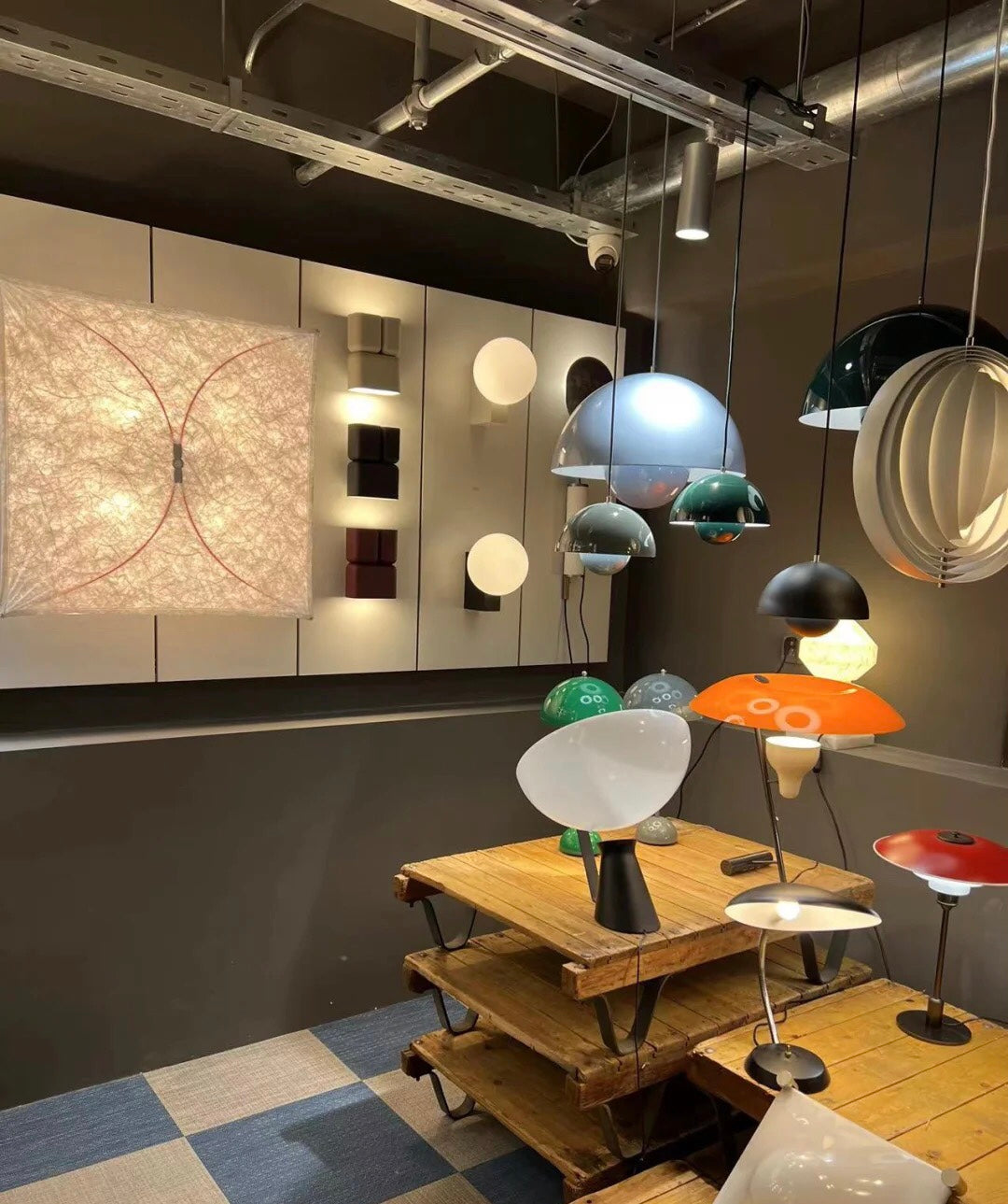 Ariette Kite Wall Lamp - Cueteks