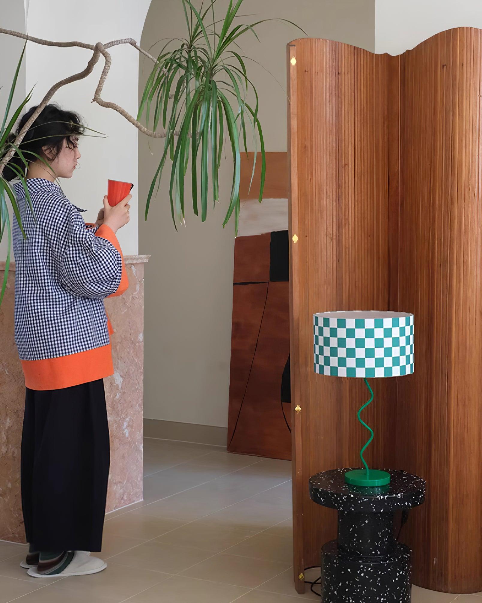 Green Grid Modern Table Lamp - Cueteks