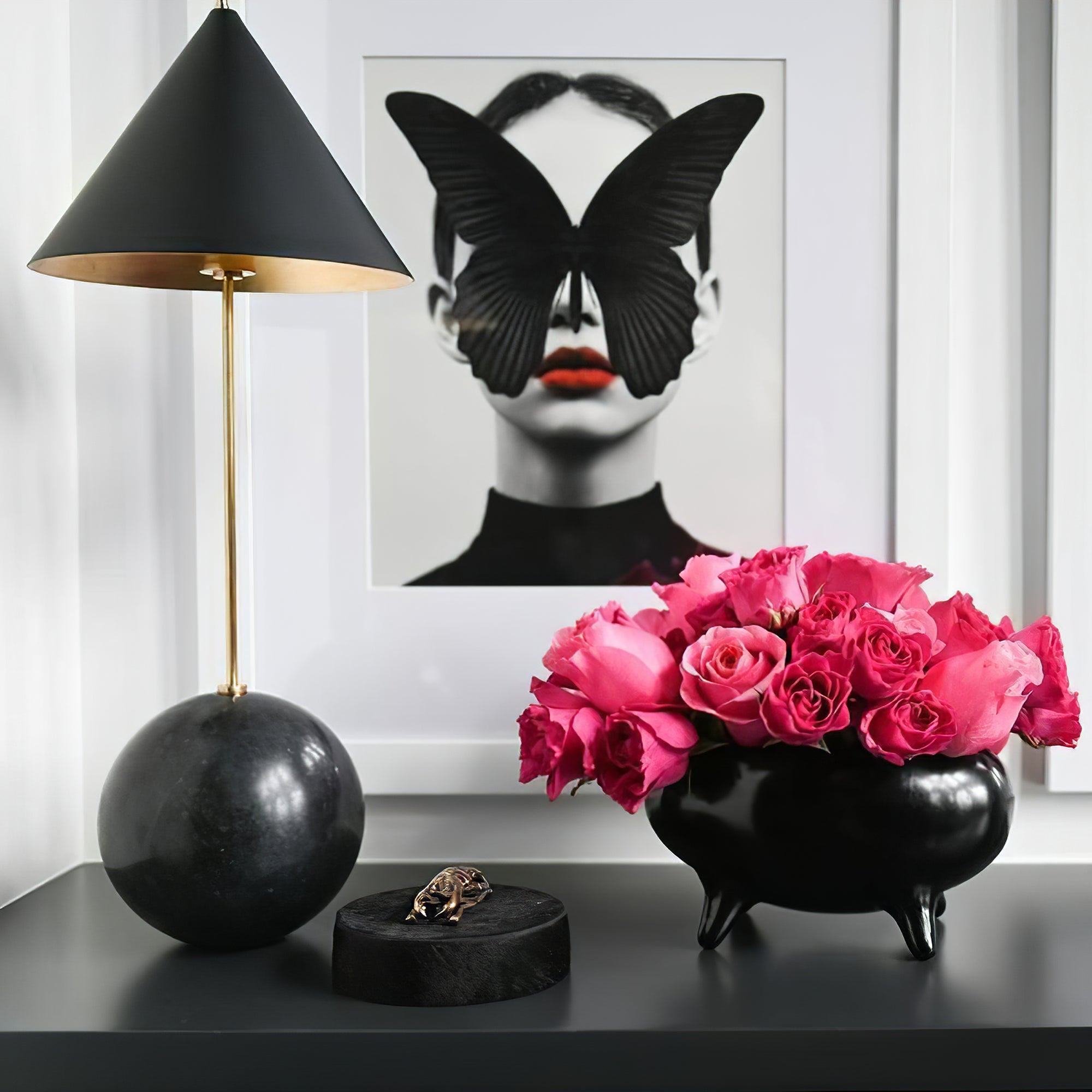 Cleo Orb Base Table Lamp - Cueteks