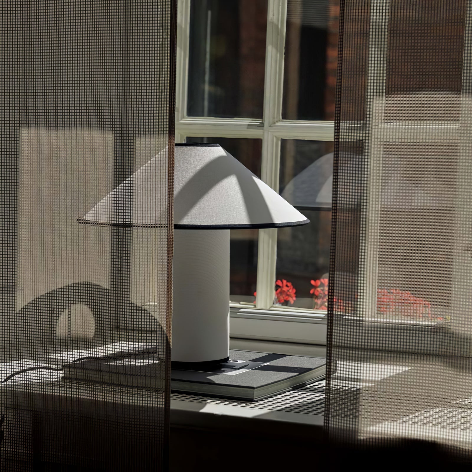 Red Trim Cone Shade Table Lamp - Cueteks