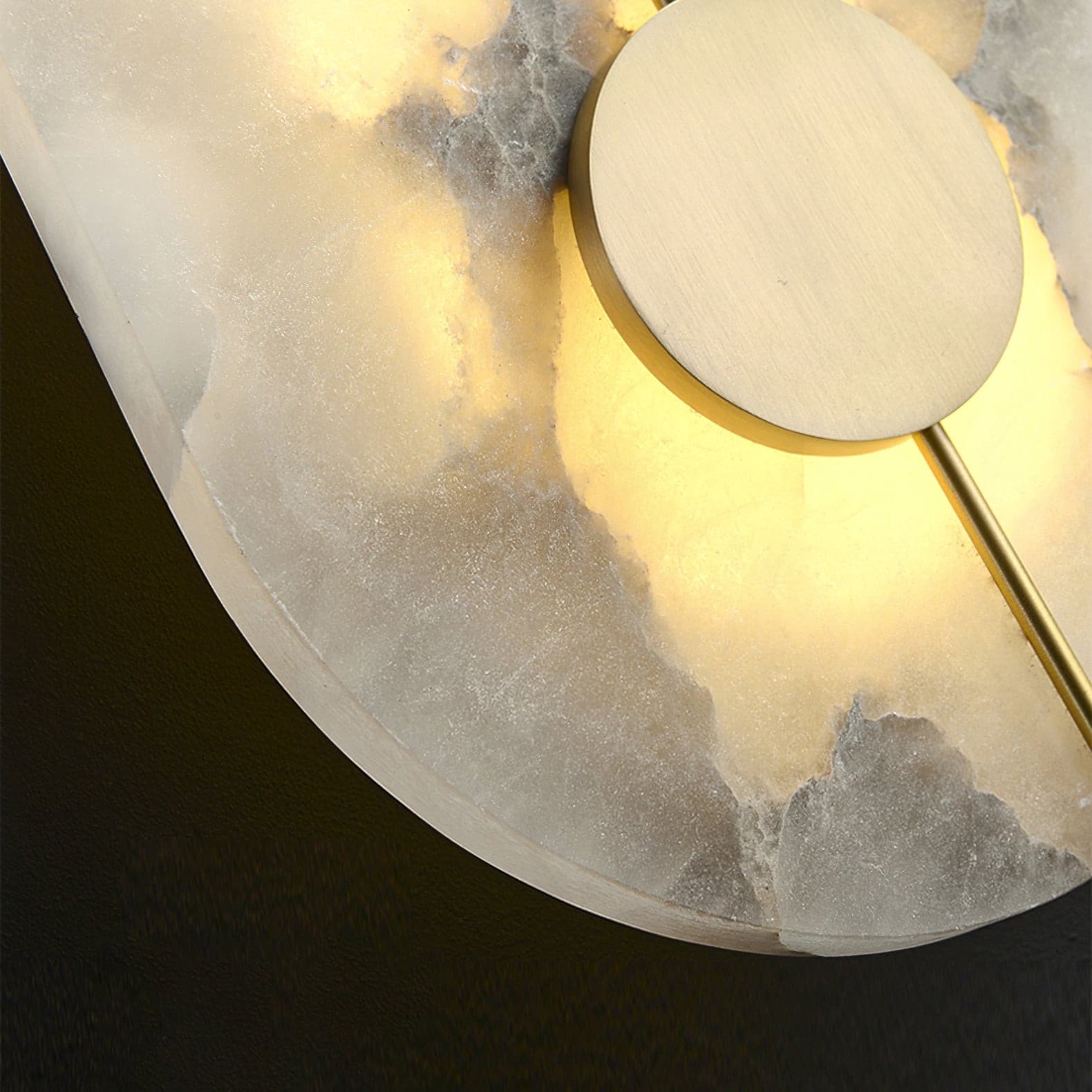 Modern Oval Alabaster Wall Lamp - Cueteks
