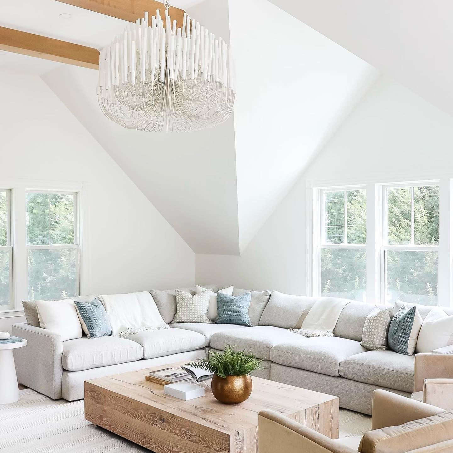 Tilda Multi-branch Chandelier - Cueteks