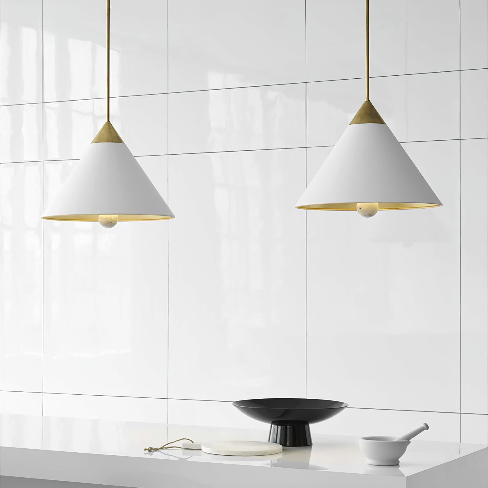 Minimalist Cone-Shaped Brass Pendant Lamp - Cueteks
