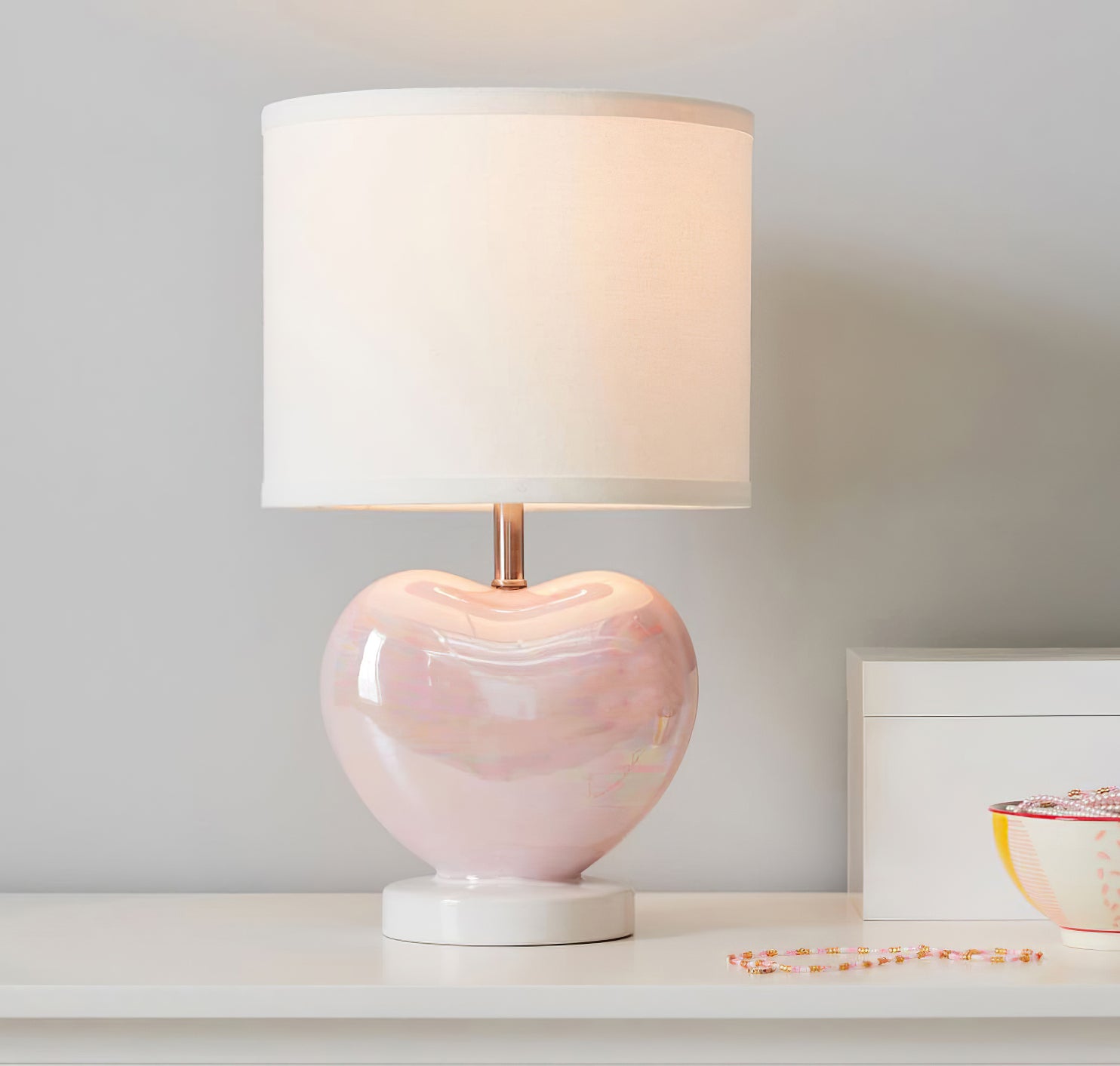 Pearlescent Heart Shape Table Lamp - Cueteks