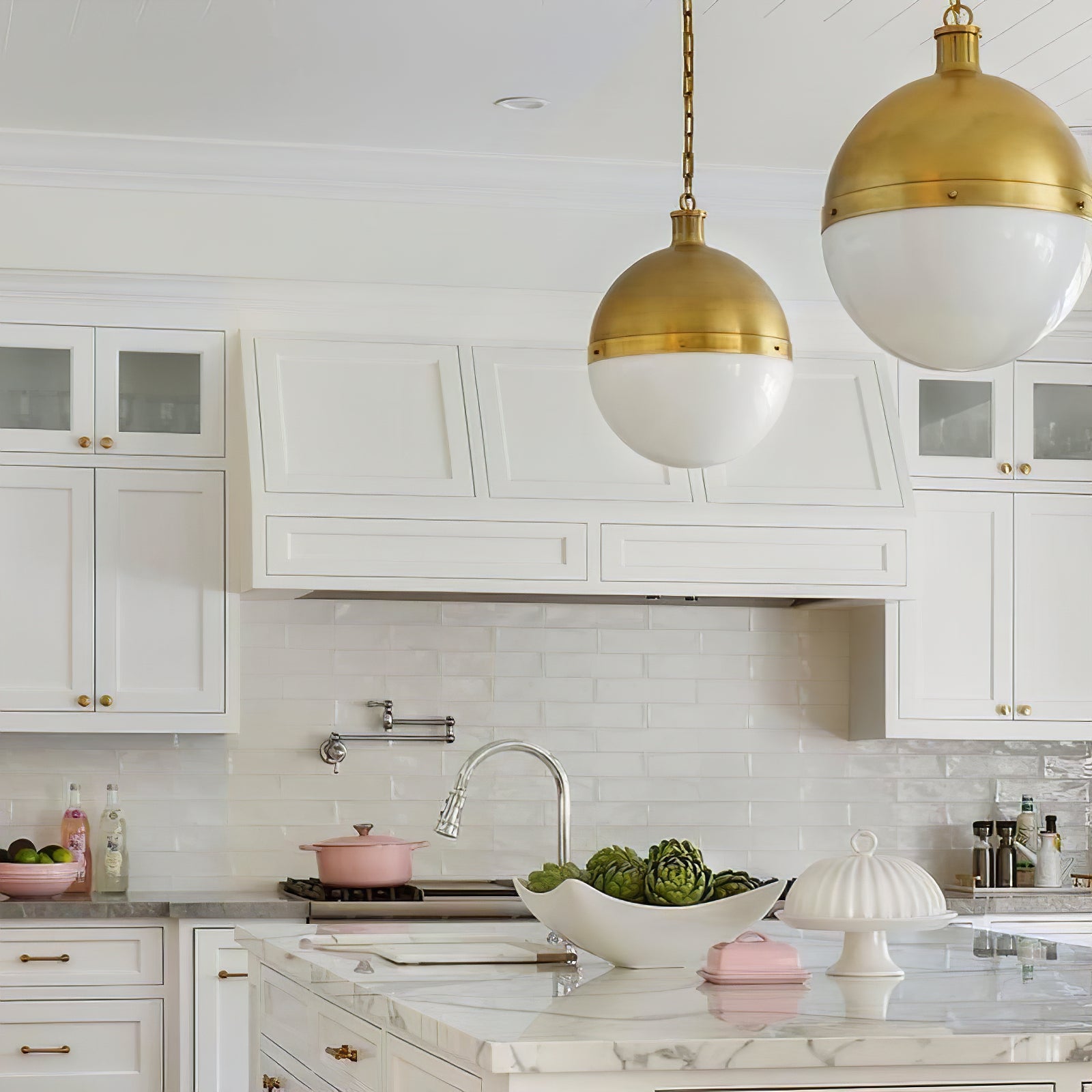 Industrial Globe Hicks Pendant Lamp - Cueteks
