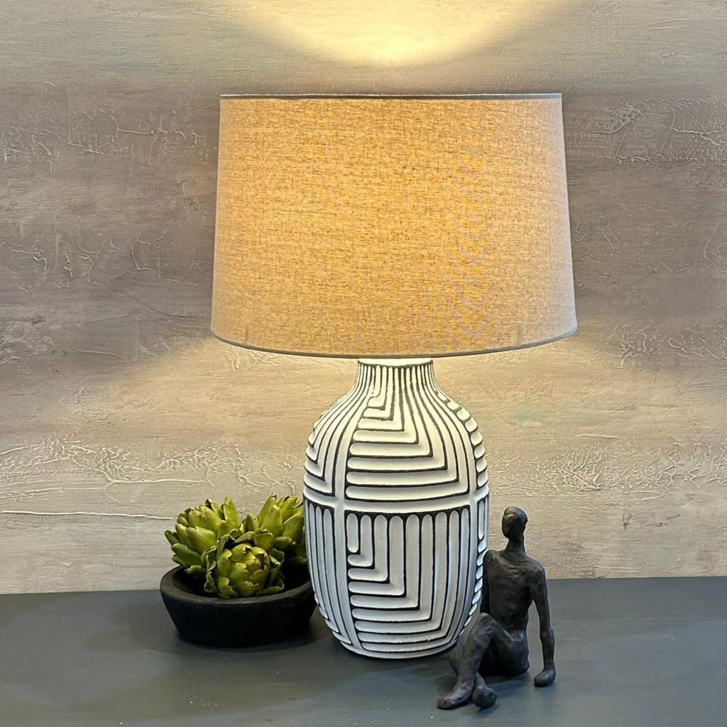 Retro rural woodcarving decorative fabric table lamp - Cueteks