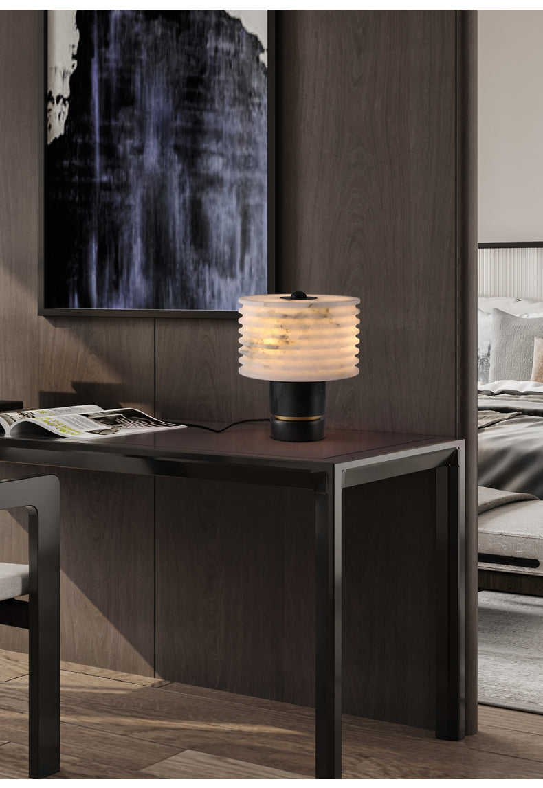 Luxury Black Alabaster Table Lamp - Cueteks