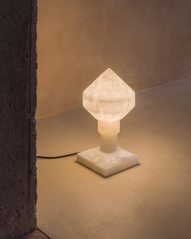 Alabaster Pyramid Table Light - Cueteks