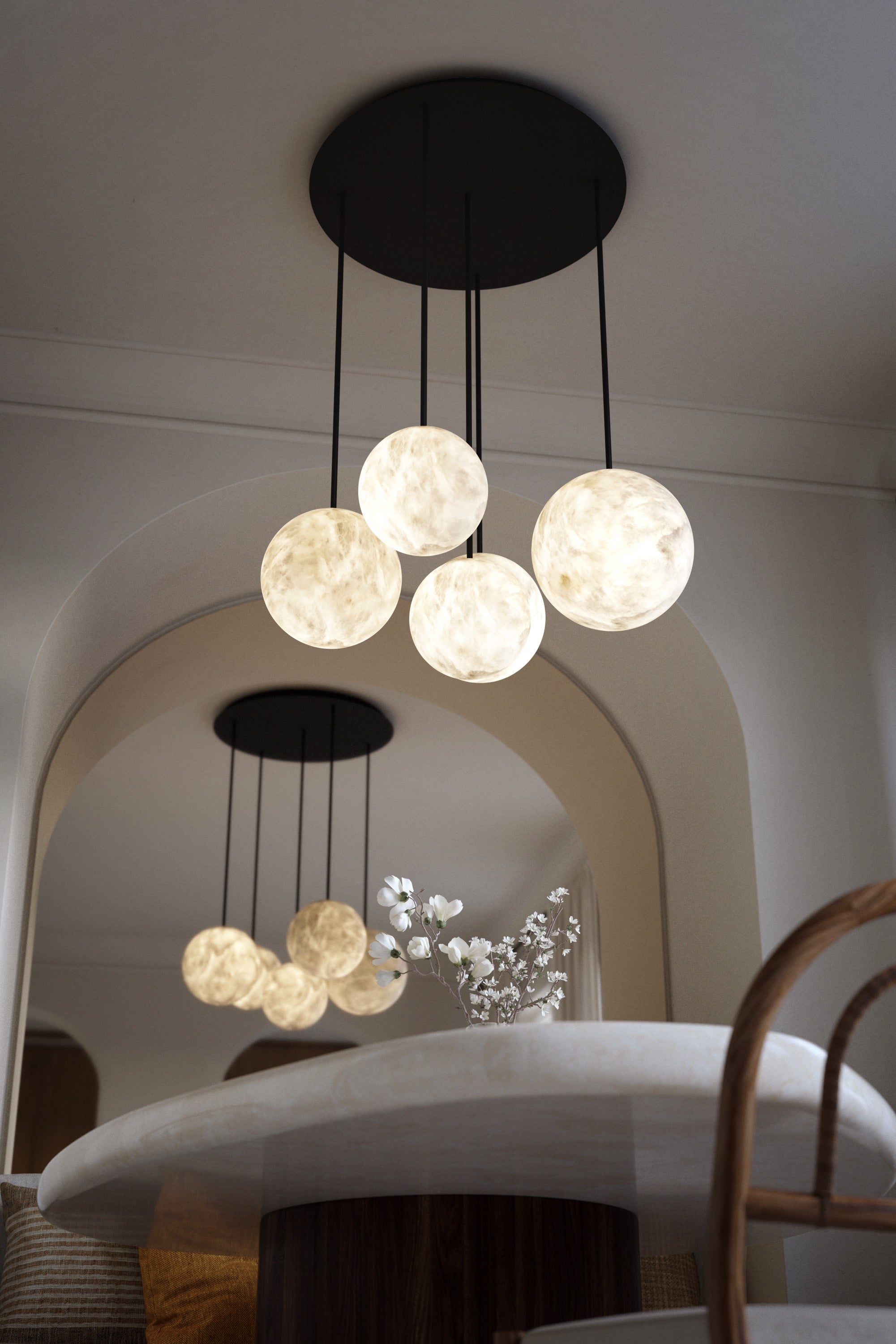 Luxury Multi-Globe Alabaster Pendant Light - Cueteks