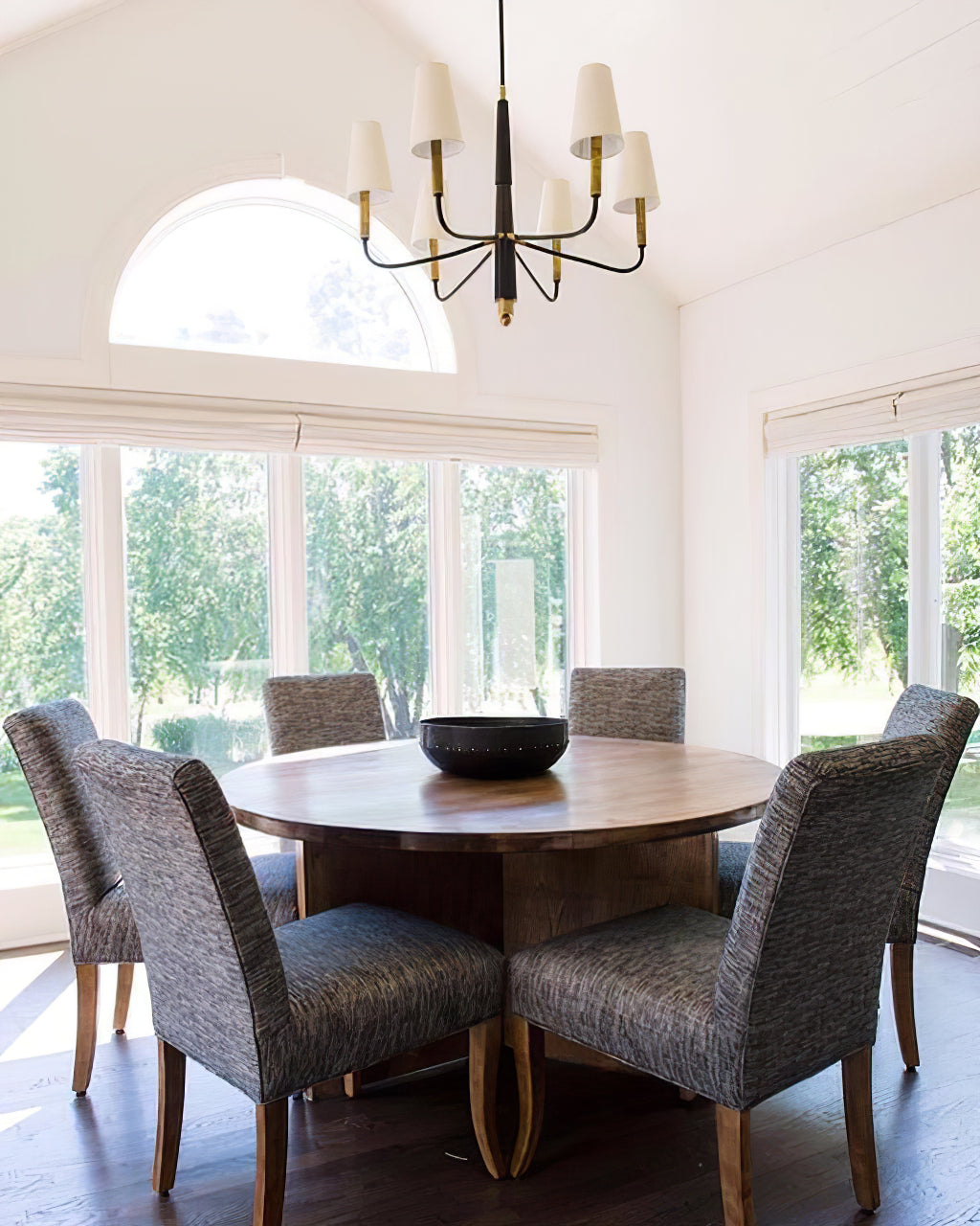 Farlane Small Chandelier - Cueteks