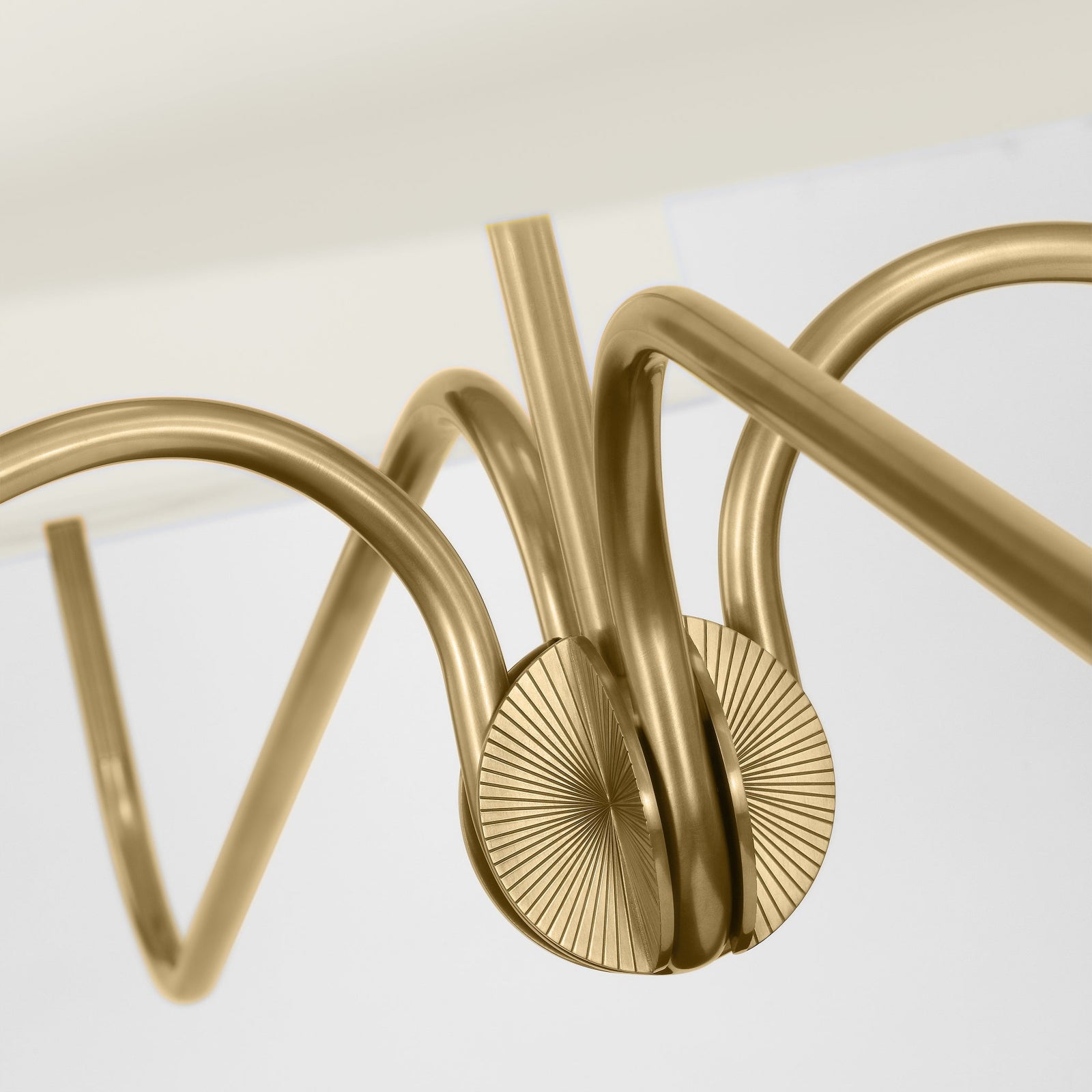 Grande Two-Arm Chandelier - Cueteks