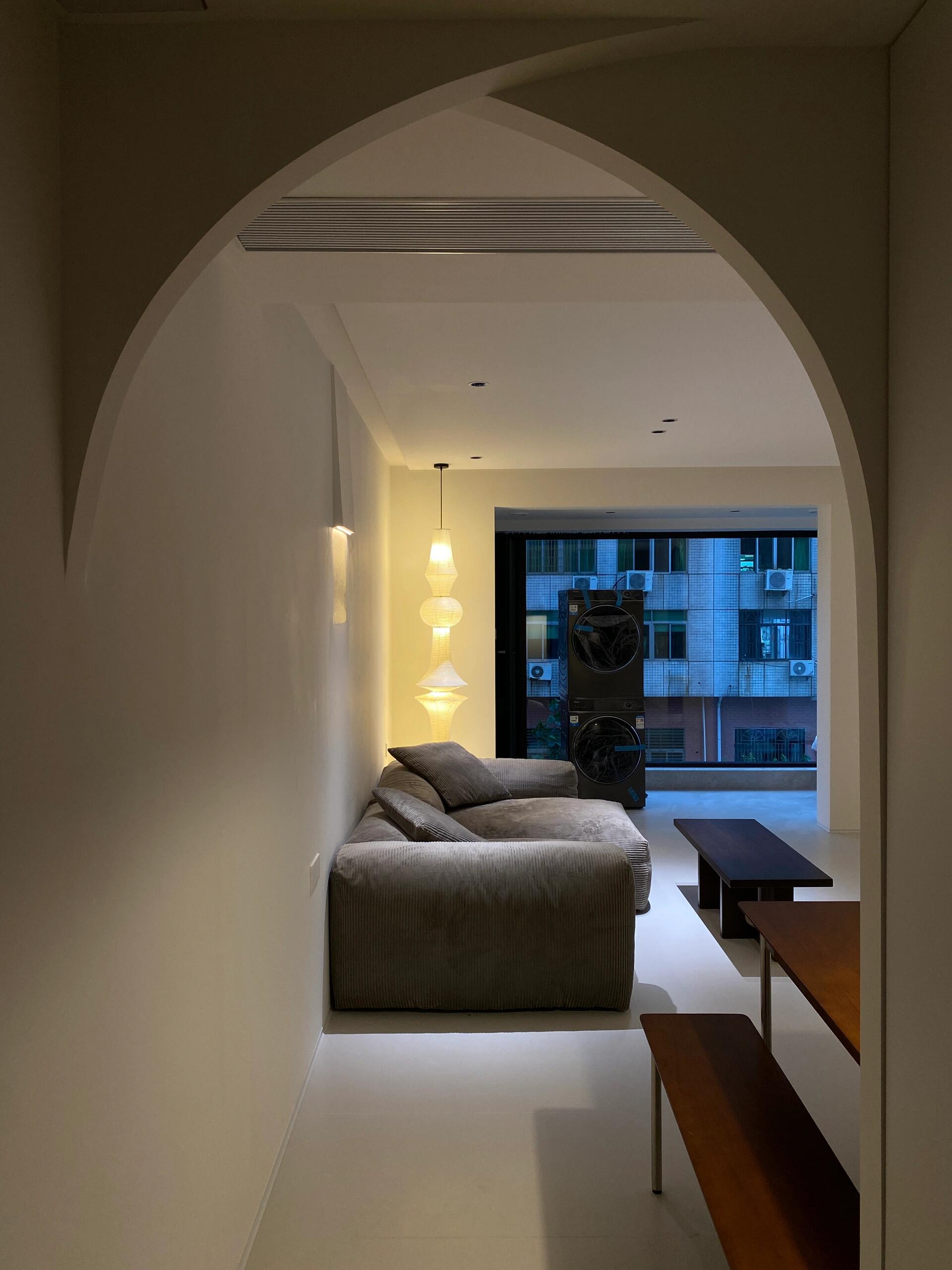 Akari E Ceiling Light - Cueteks