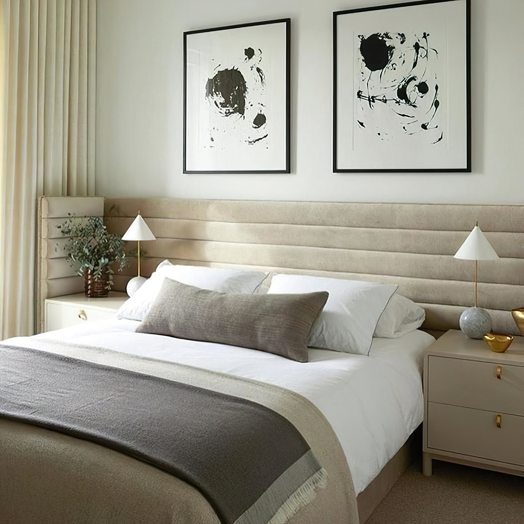 Cleo Orb Base Table Lamp - Cueteks