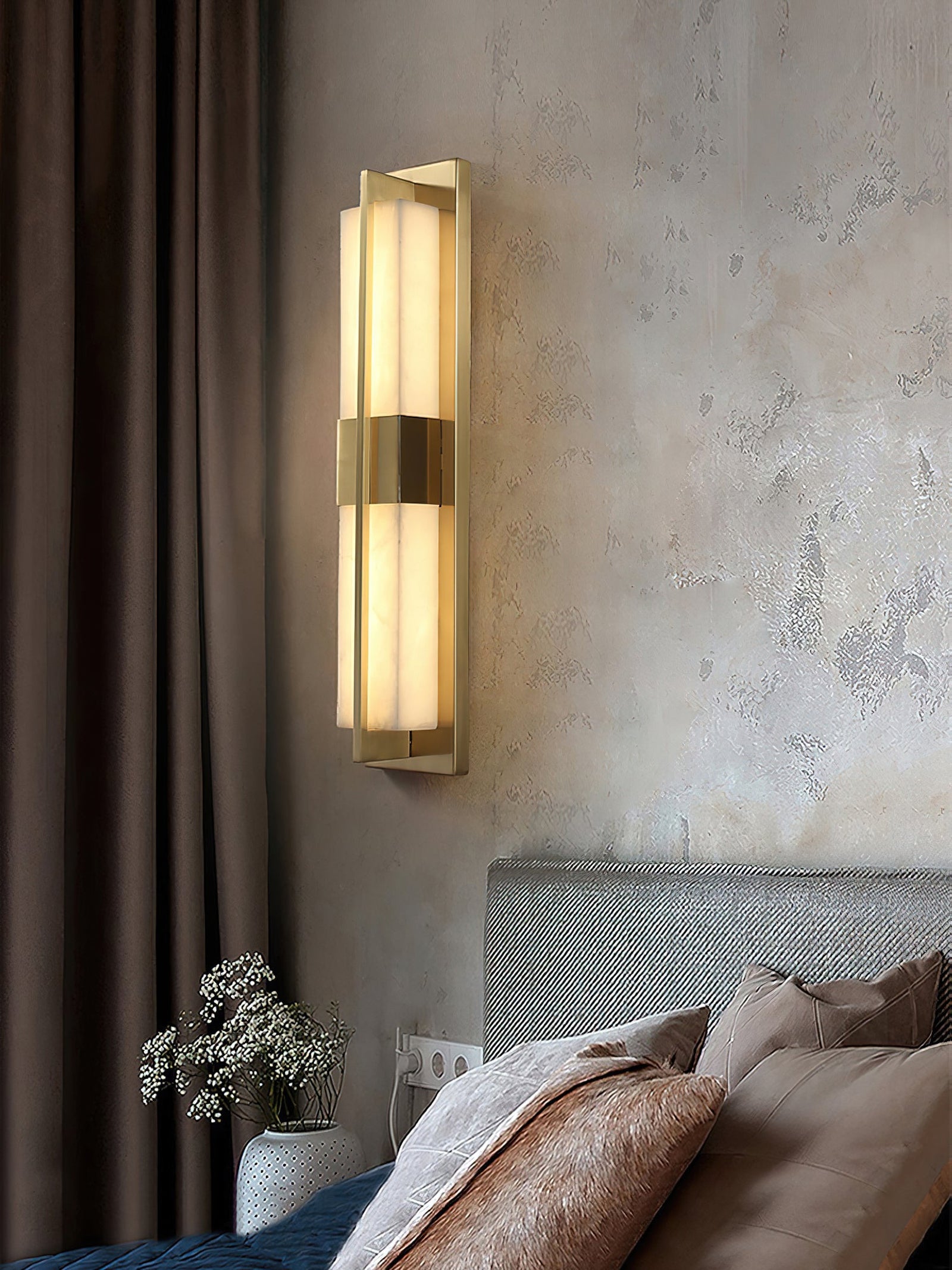 Polished Brass Lumina Outdoor Wall Lamp - Cueteks