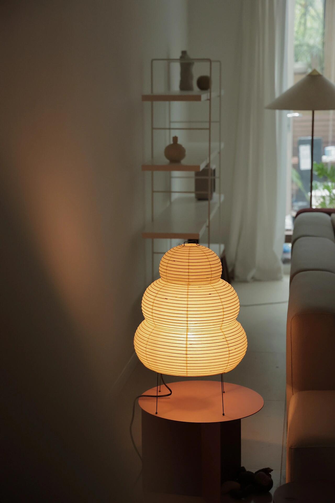 Akari 25N Table Lamp - Cueteks