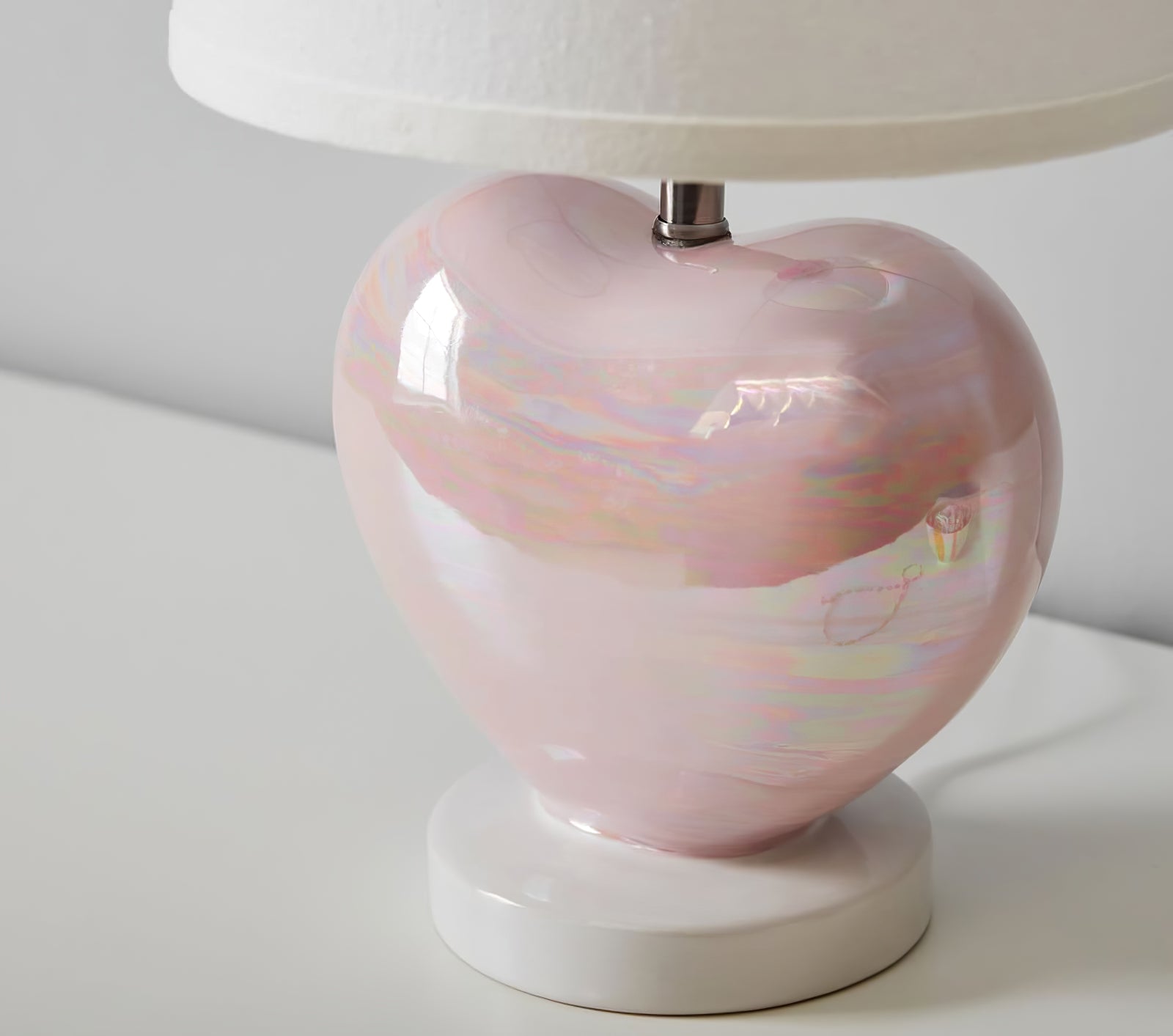 Pearlescent Heart Shape Table Lamp - Cueteks