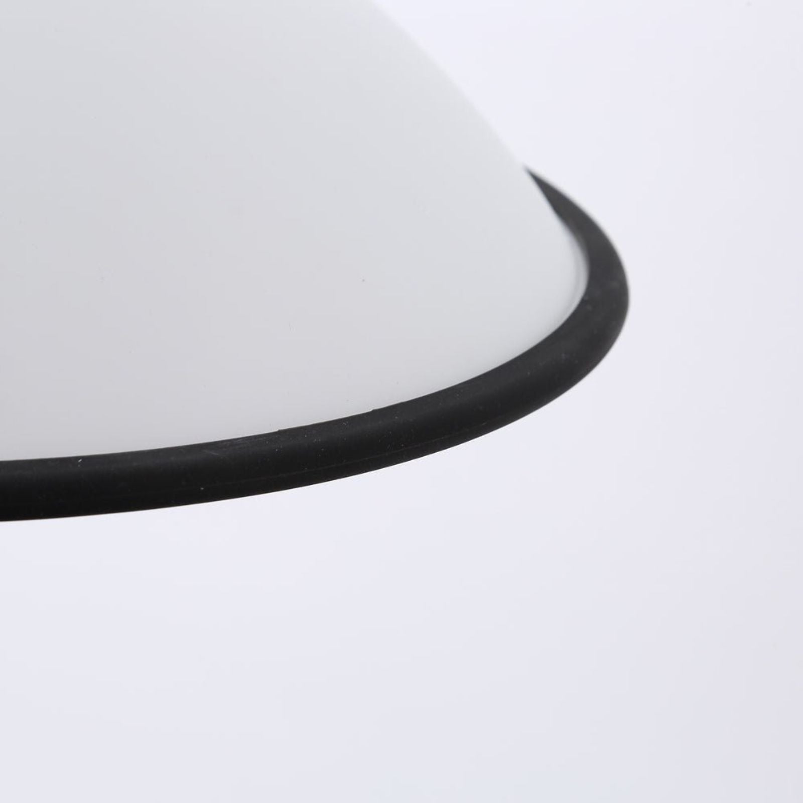 Acrylic Fontana Black Pendant Light - Cueteks