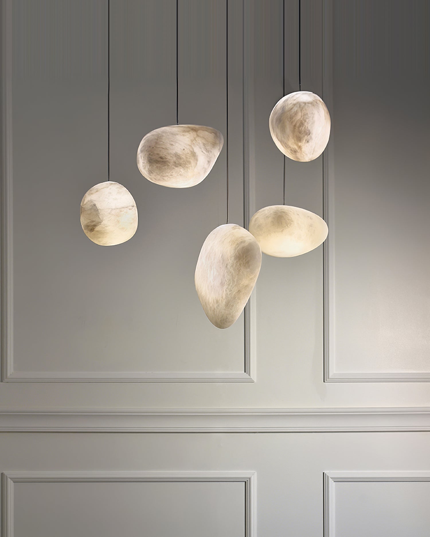 Pebble Alabaster Pendant Light - Cueteks
