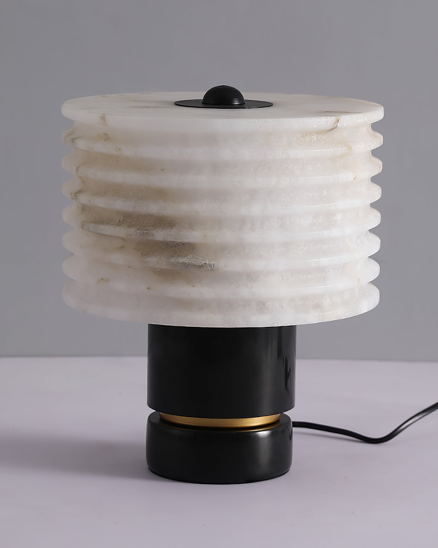 Luxury Black Alabaster Table Lamp - Cueteks