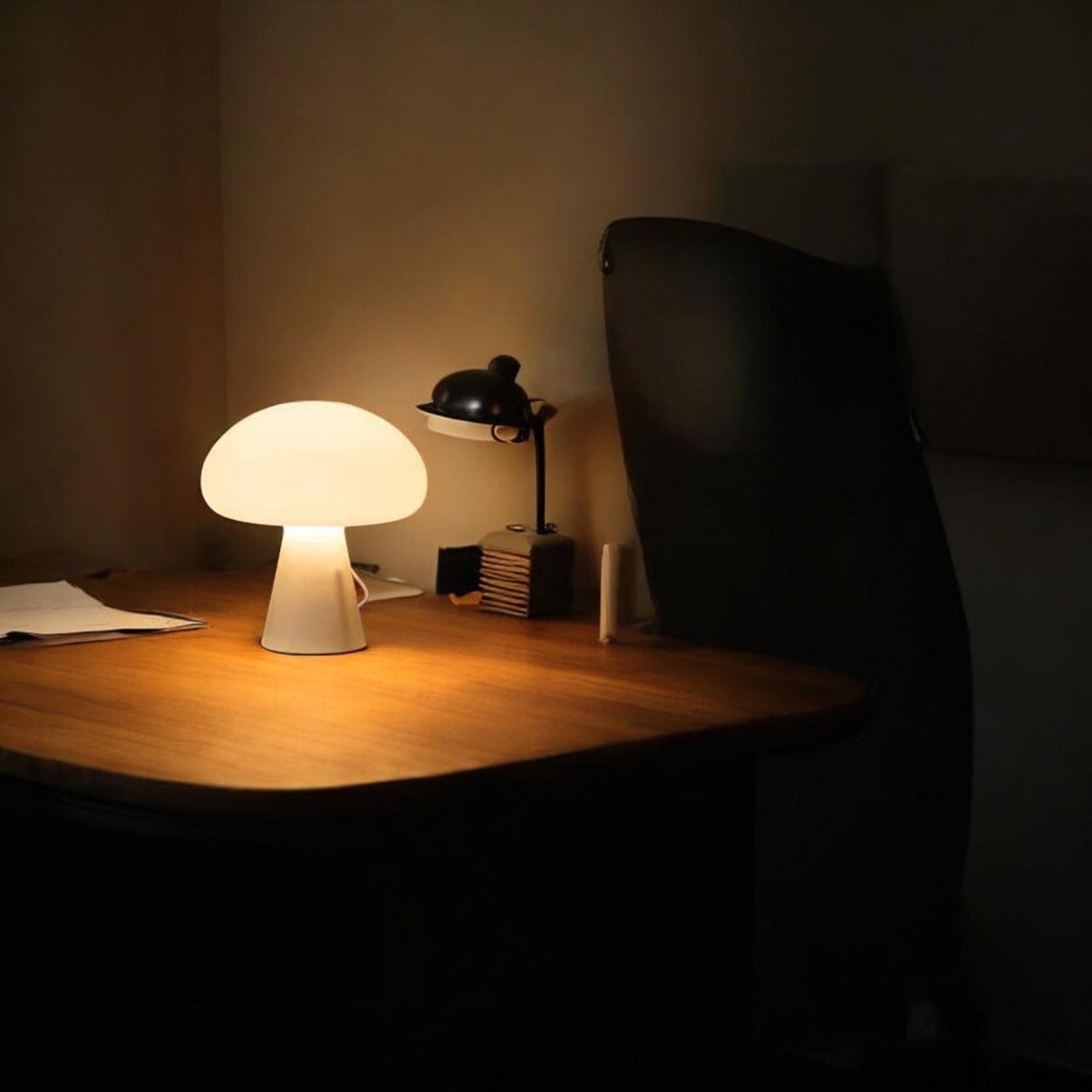 Obello Portable Mushroom Table Lamp - Cueteks
