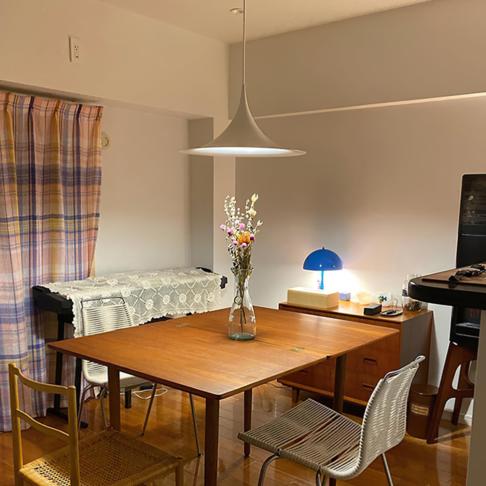 Modern trumpet metal Pendant Lamp - Cueteks