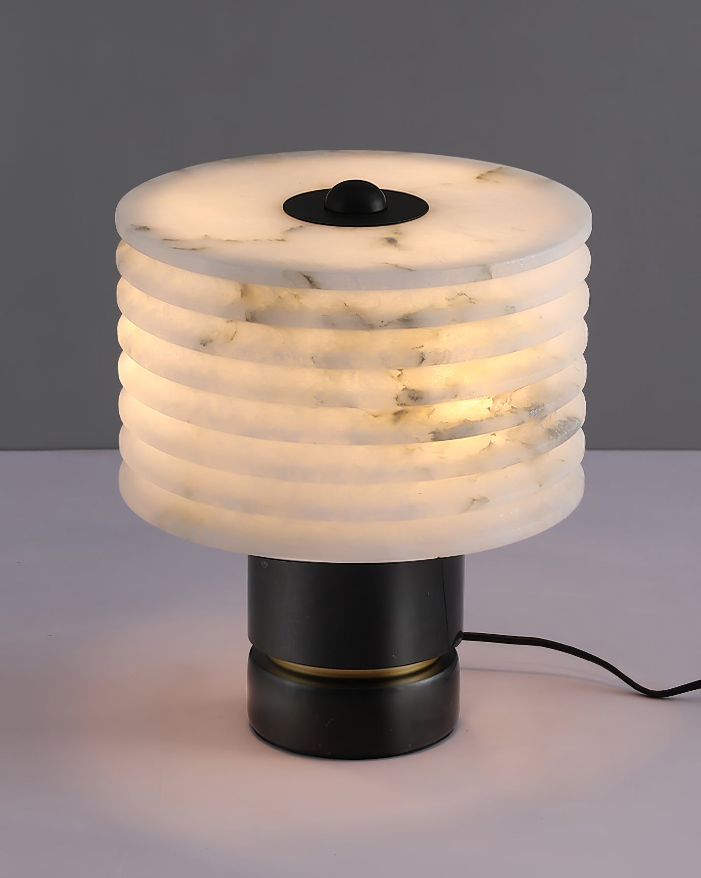 Luxury Black Alabaster Table Lamp - Cueteks
