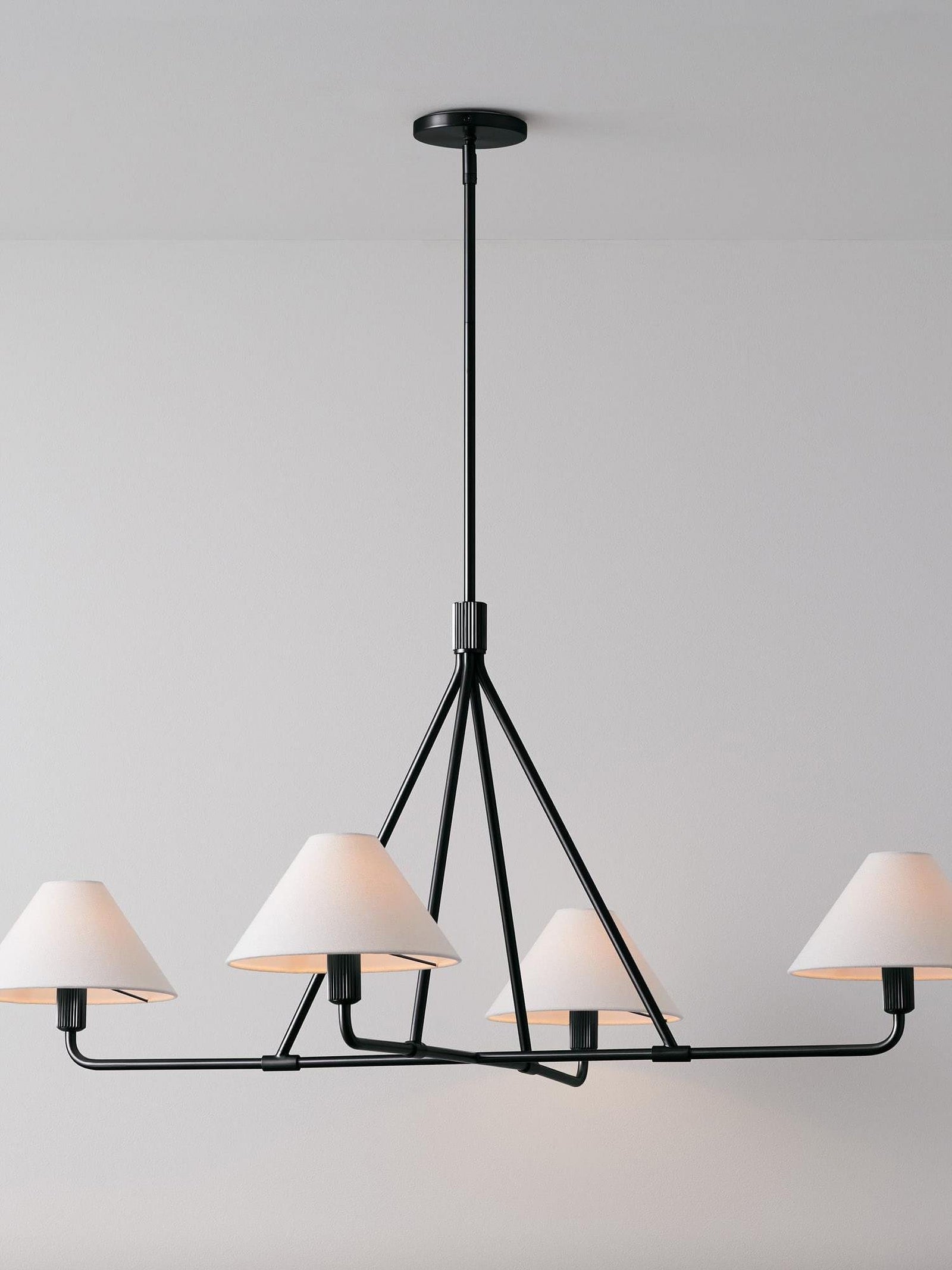 Black Beatrix Chandelier - Cueteks