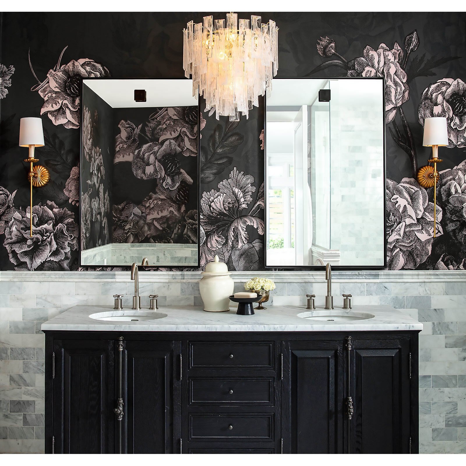 Clove Wall Sconce - Cueteks