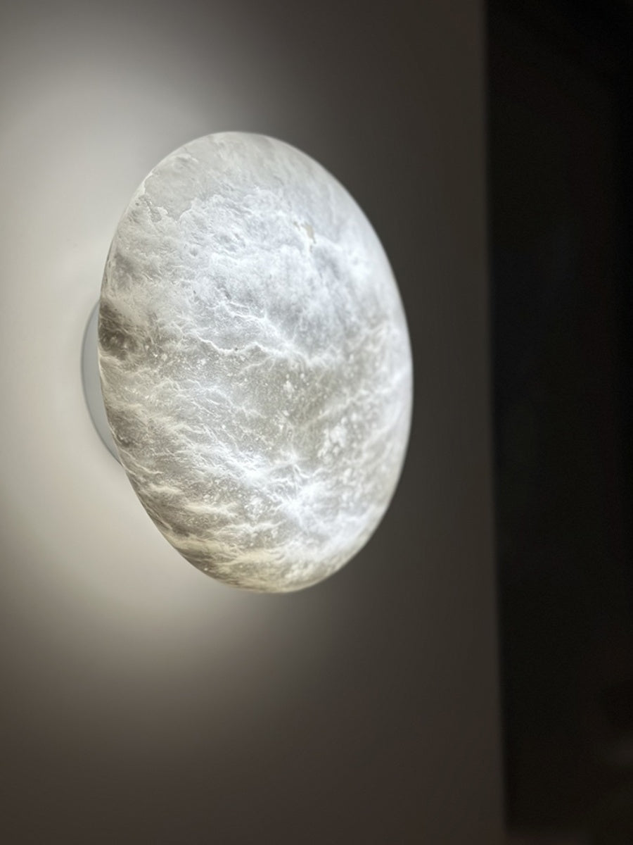 Lunar Glow Alabaster Wall Light - Cueteks