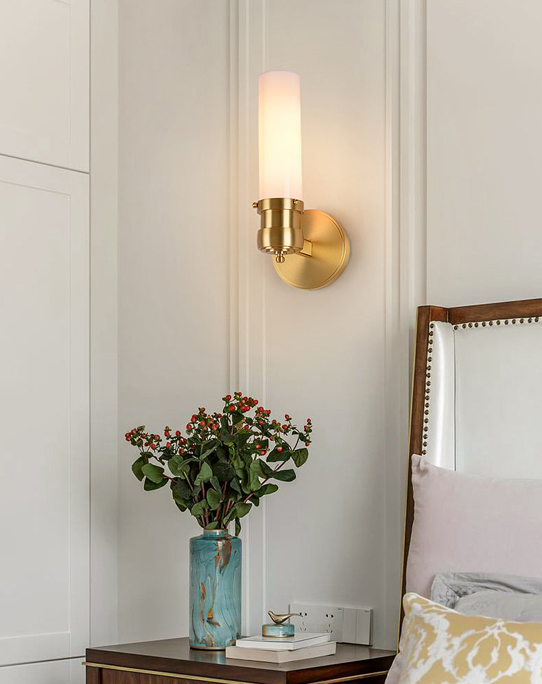 Graydon Single Wall Light - Cueteks