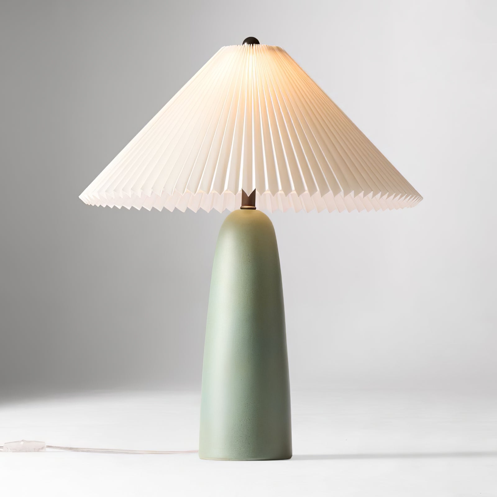Louis Minimalist Cone Base Table Lamp - Cueteks
