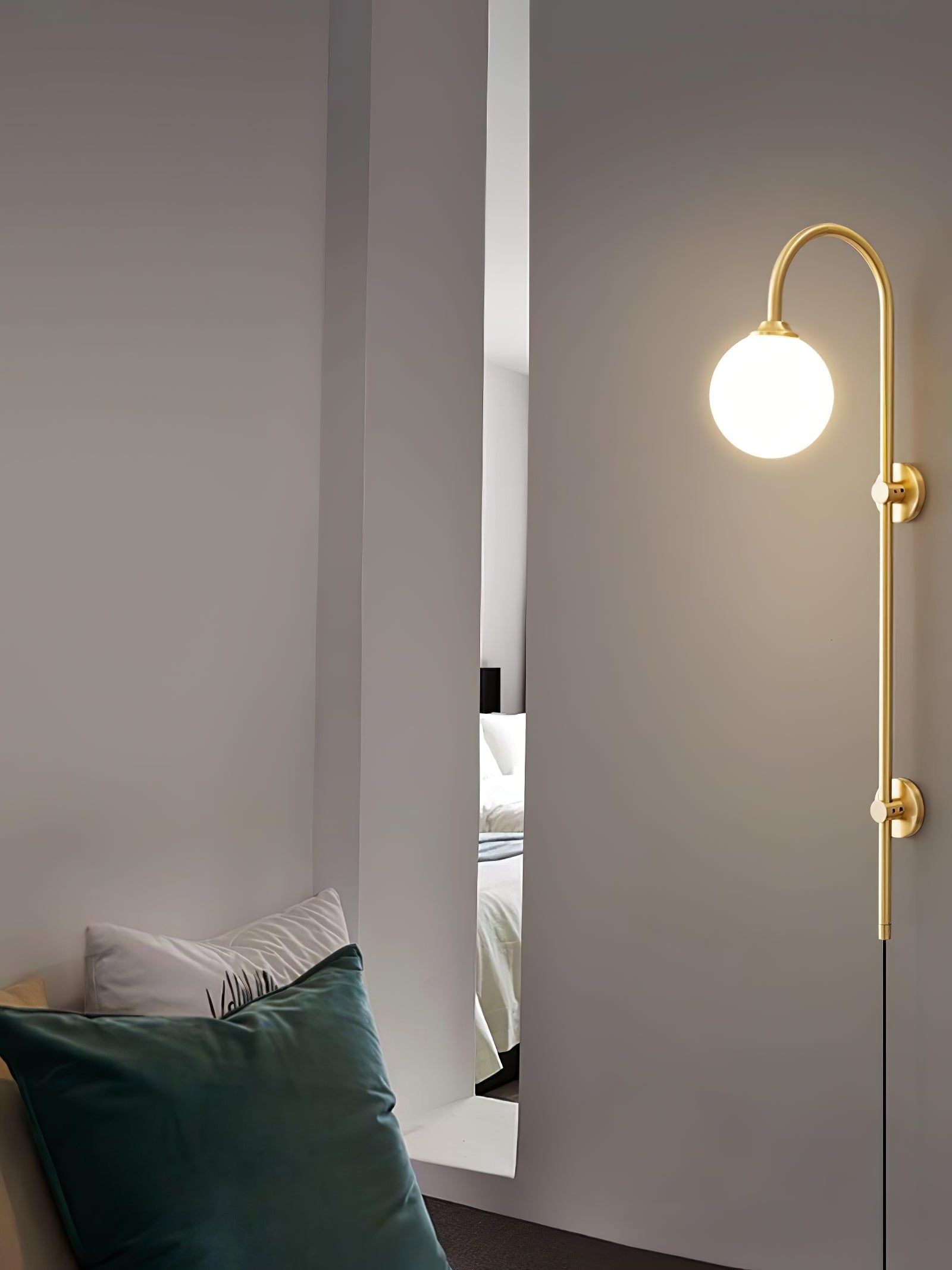 Brass Globe Arm Wall Sconce - Cueteks