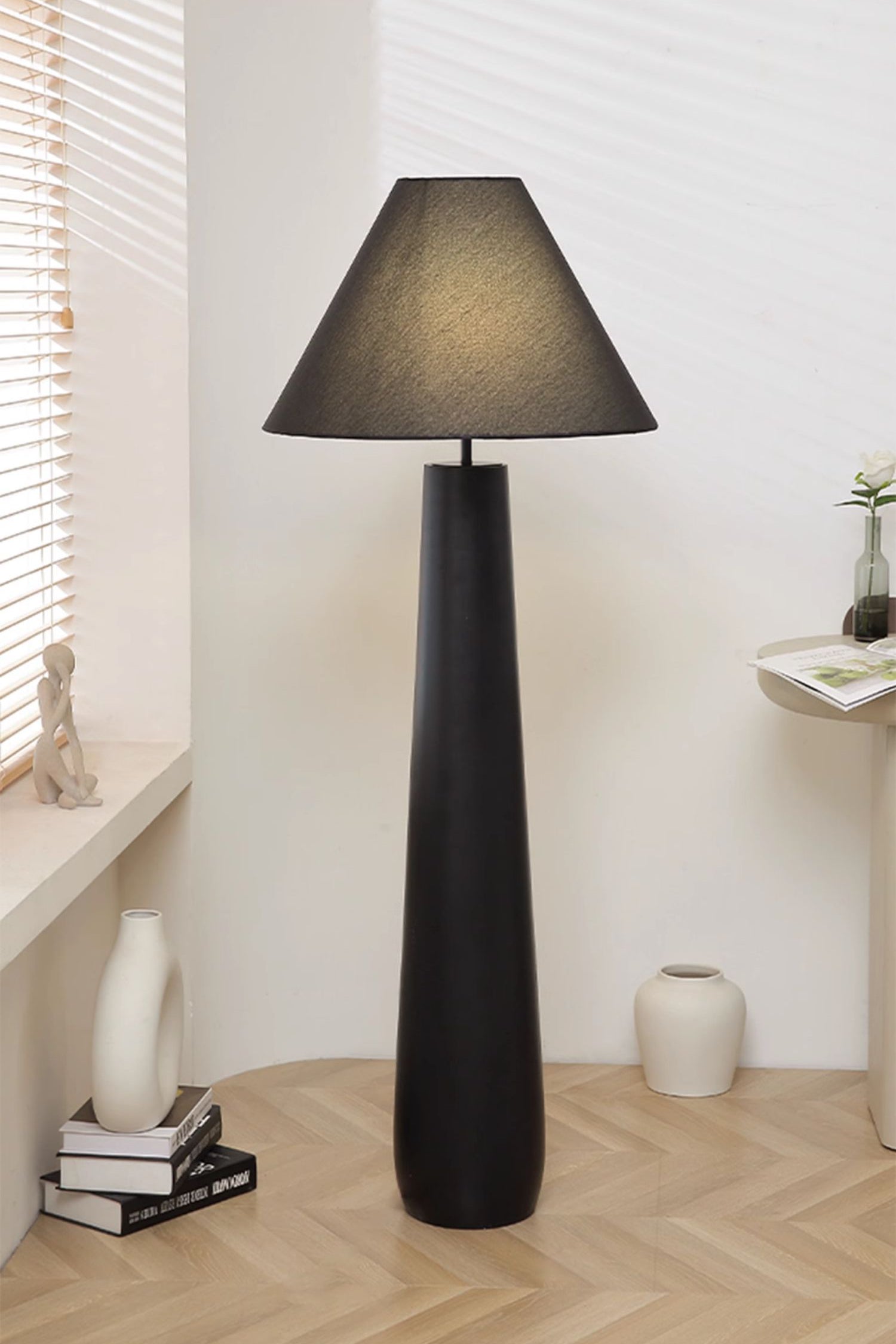 Kara Mann Polar Cement Floor Lamp - Cueteks