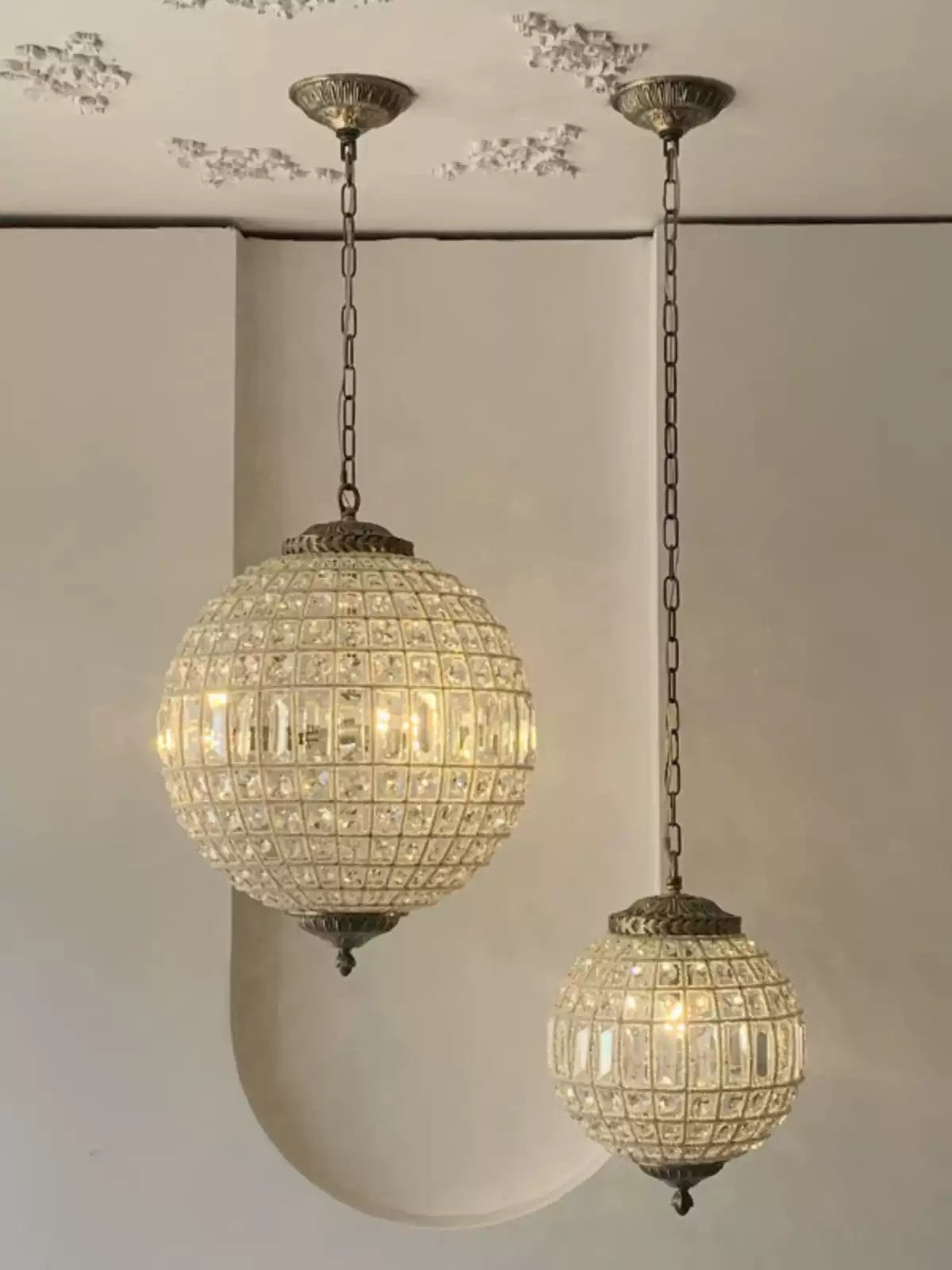 Vintage style crystal ball Pendant Light - Cueteks